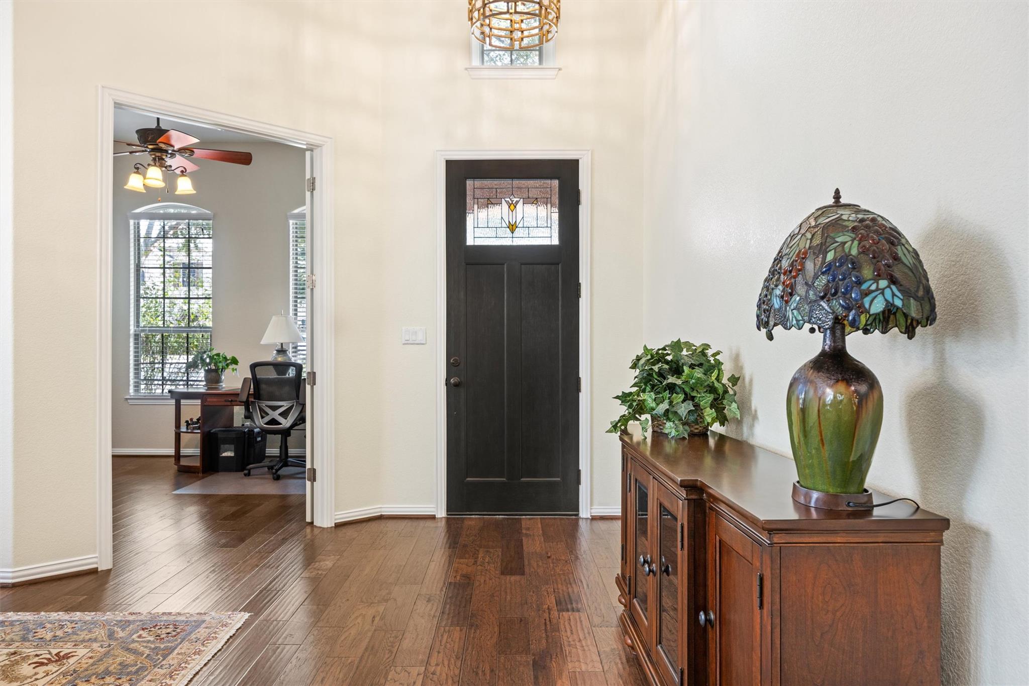 3849 Skyview Way, Round Rock, TX 78681