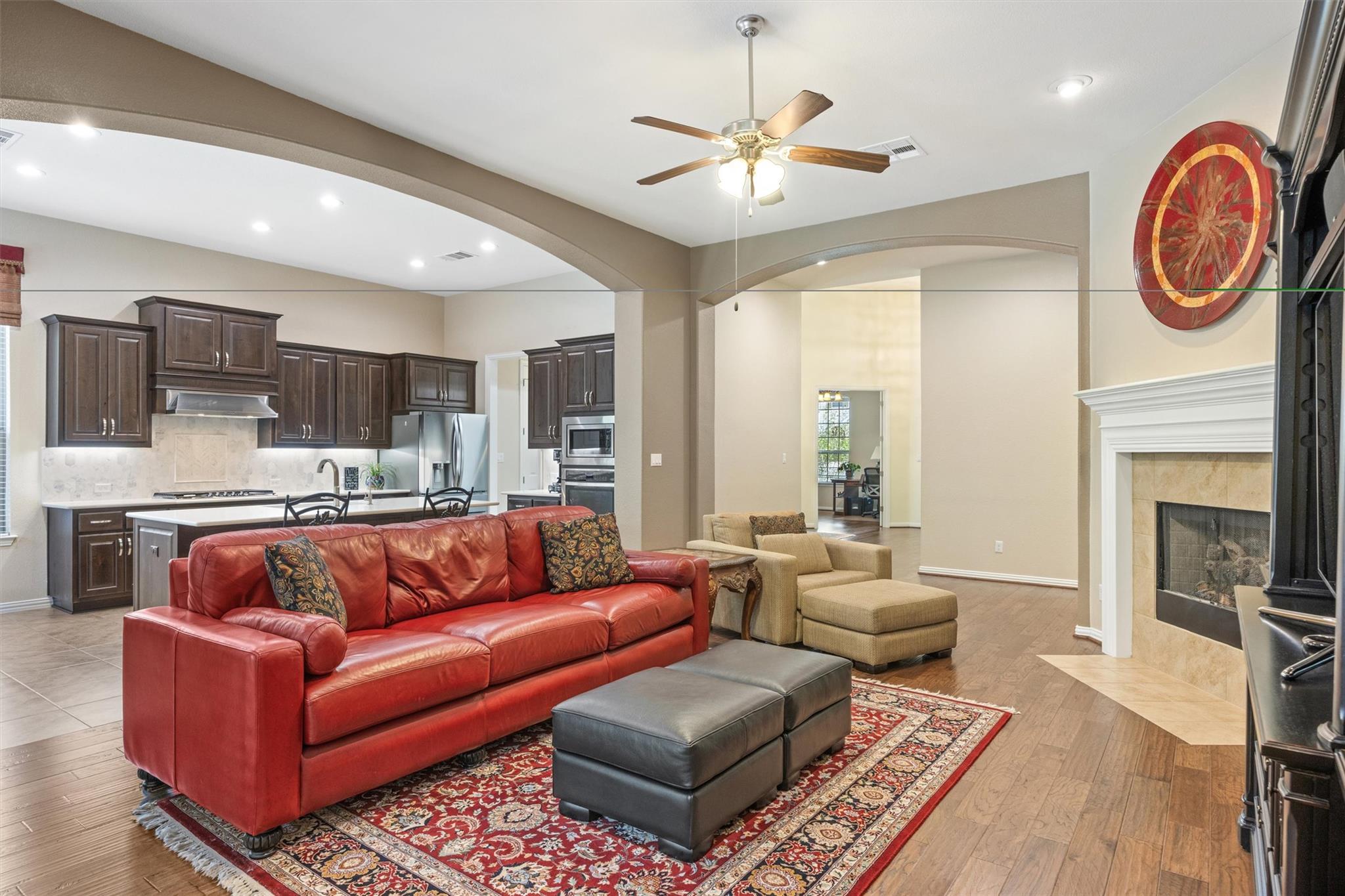 3849 Skyview Way, Round Rock, TX 78681