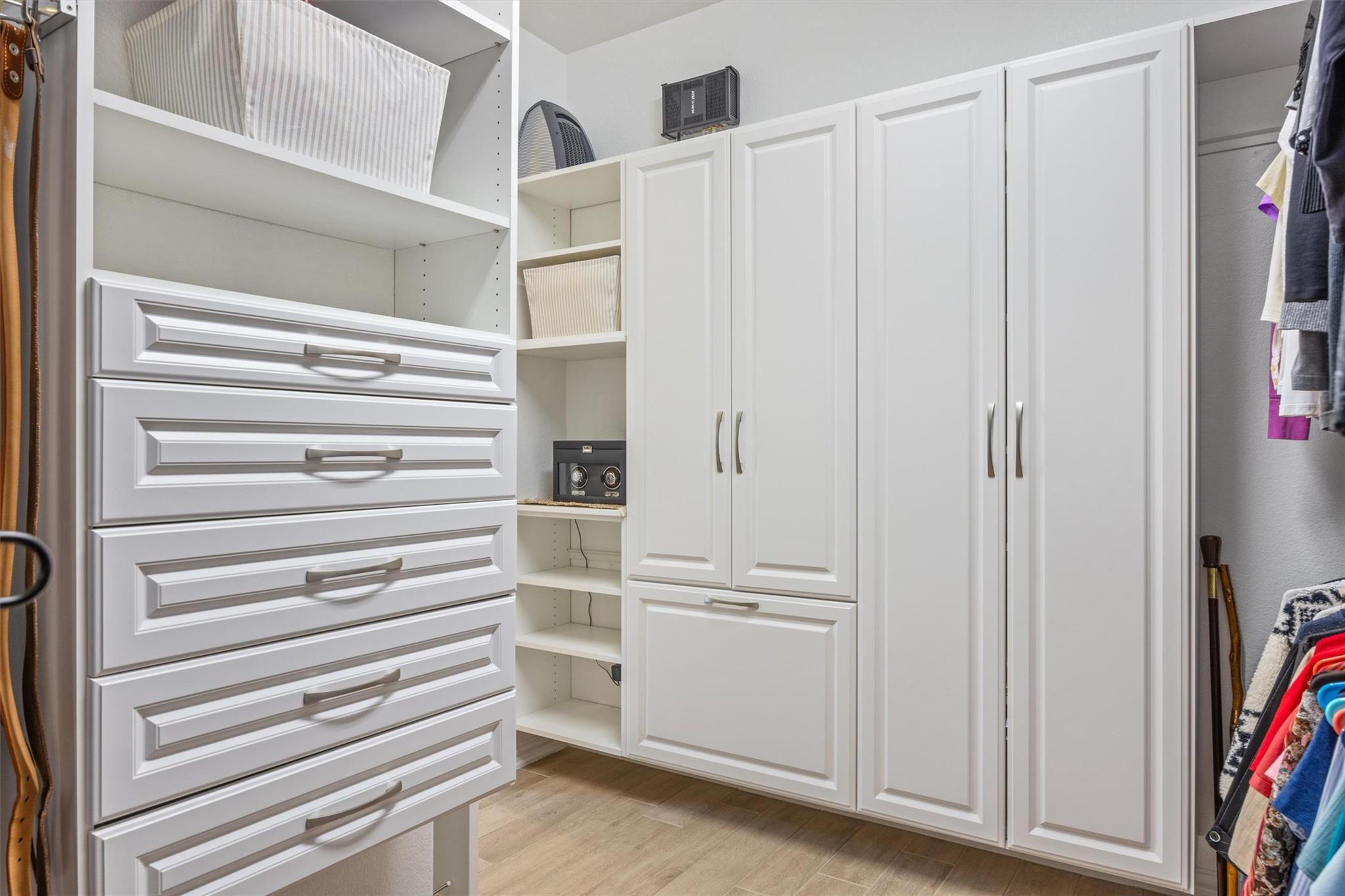 3849 Skyview Way, Round Rock, TX 78681