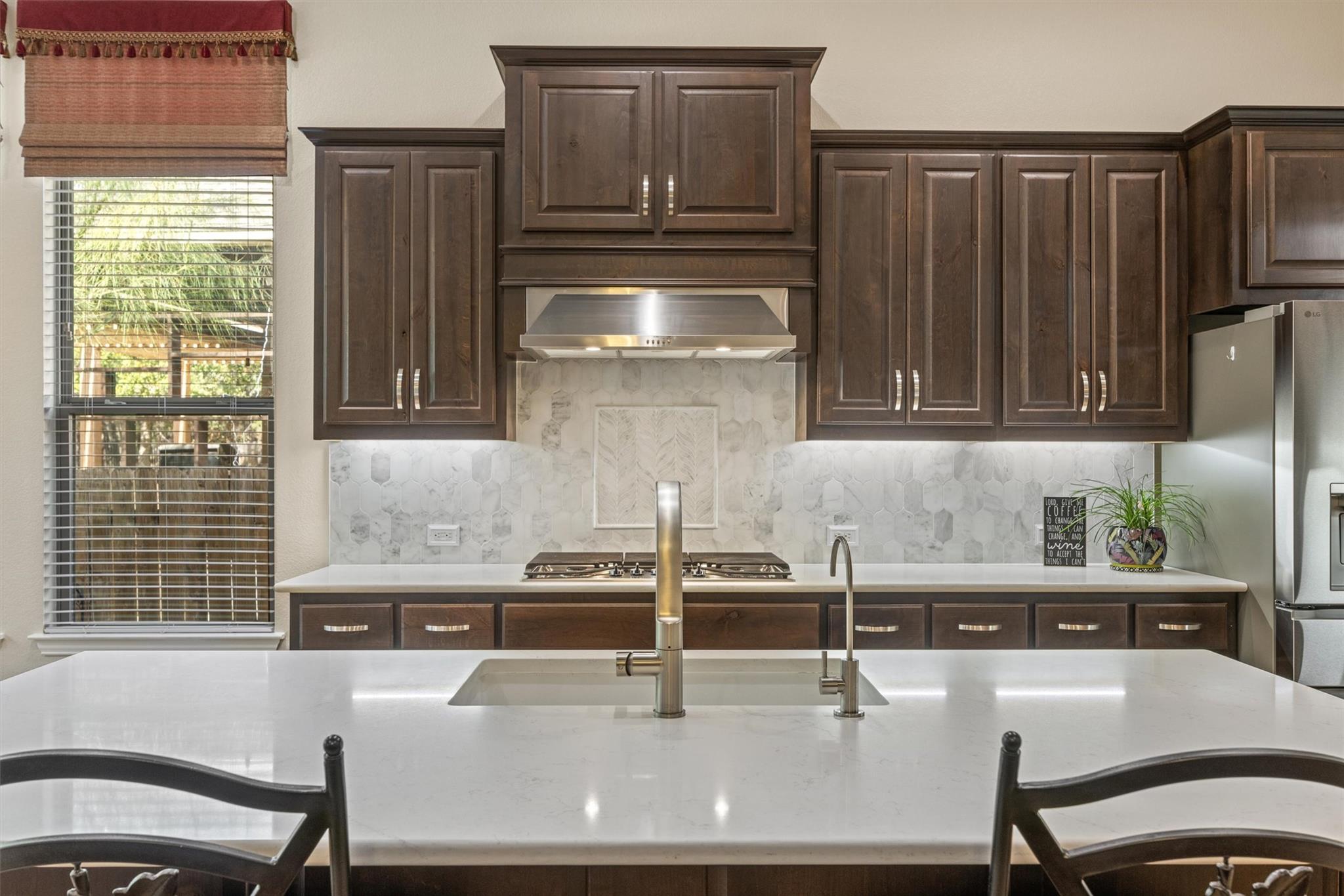 3849 Skyview Way, Round Rock, TX 78681