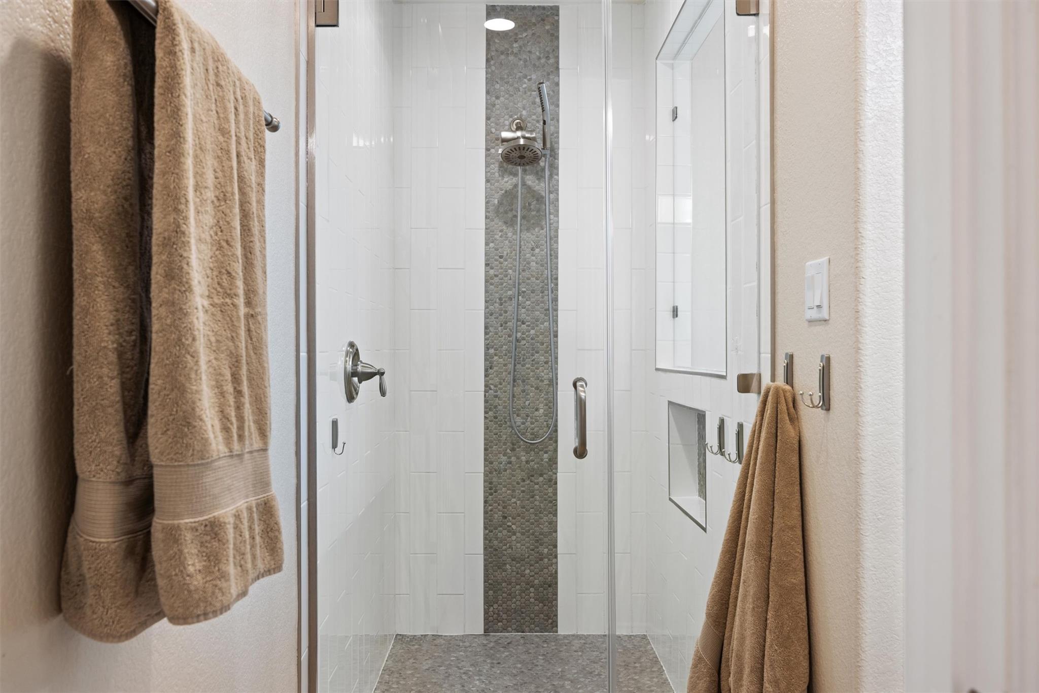 3849 Skyview Way, Round Rock, TX 78681