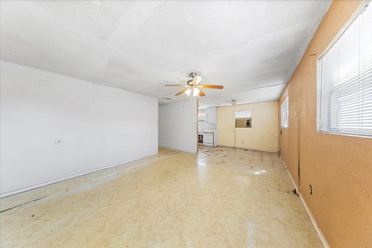 200 Prairie Cir, Buda, TX 78610