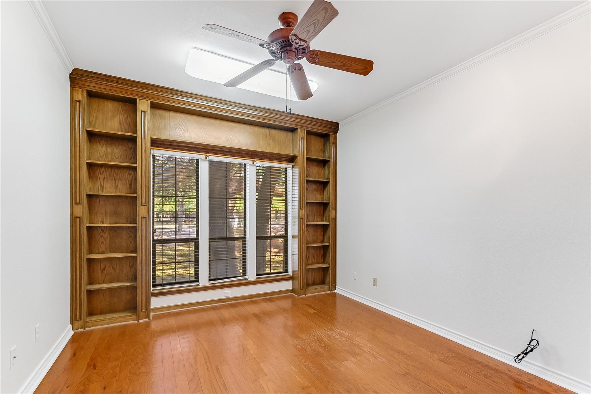 300 Delaware Springs Blvd, Burnet, TX 78611