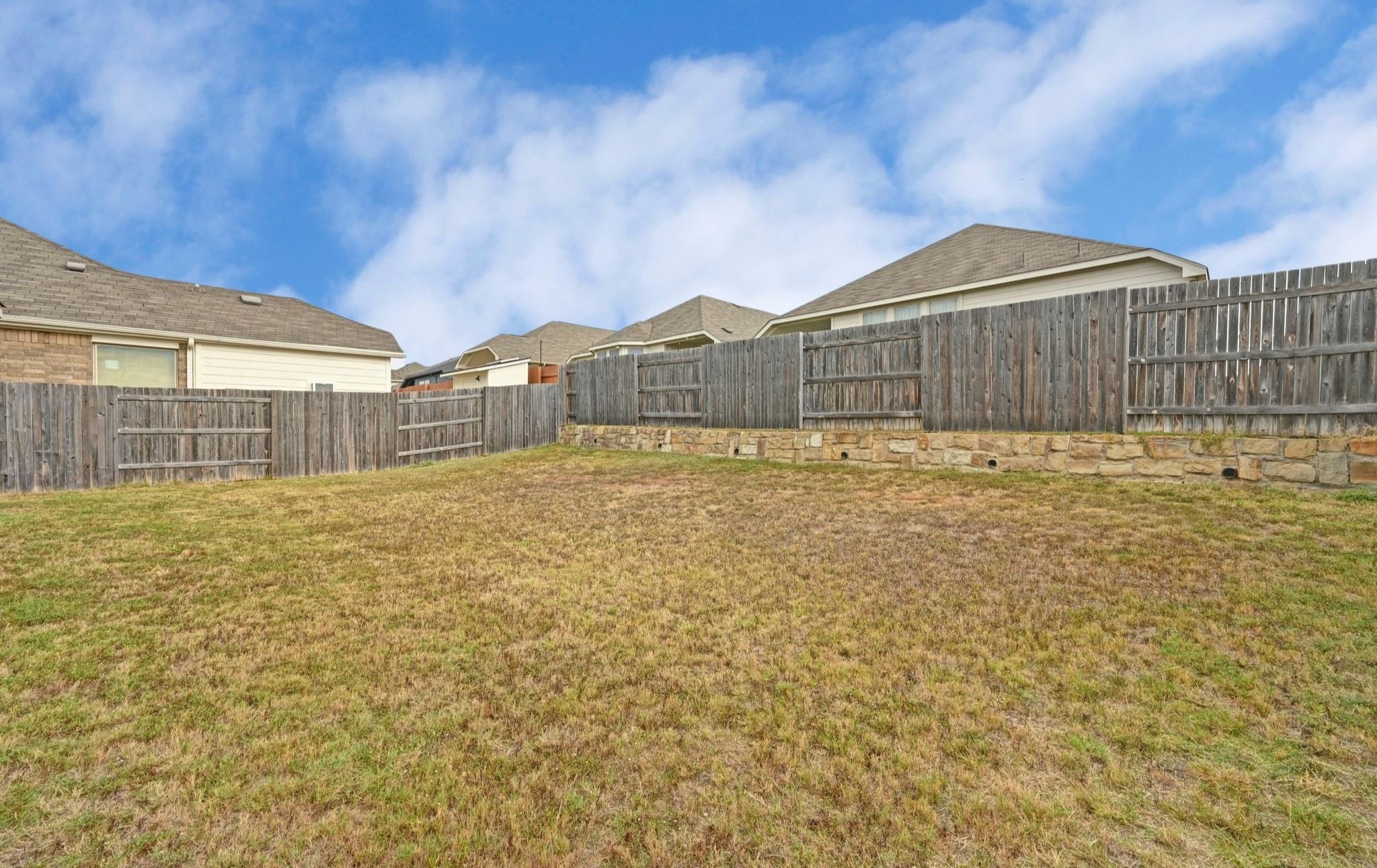 293 Cherrystone Loop, Buda, TX 78610