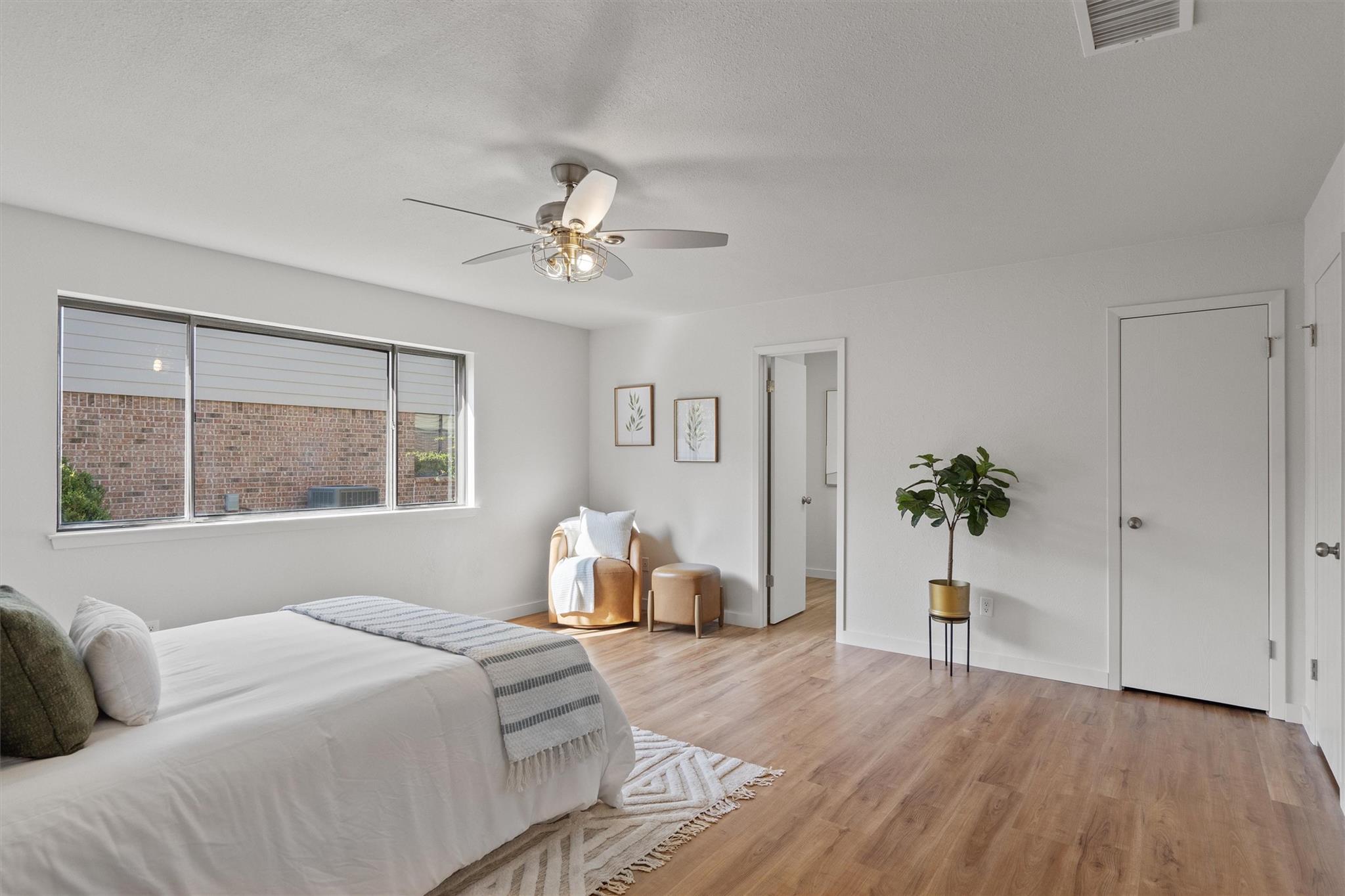 4505 Oak Creek Dr, Austin, TX 78727