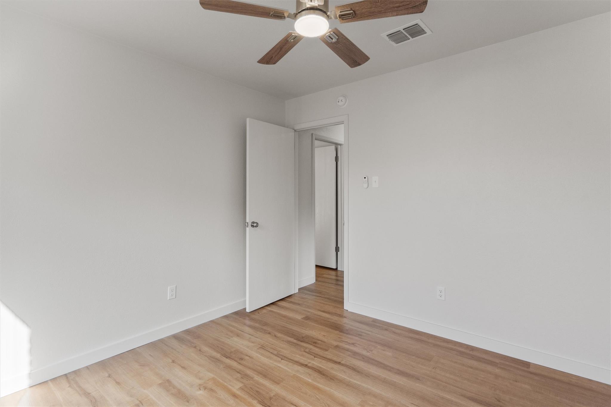 4505 Oak Creek Dr, Austin, TX 78727