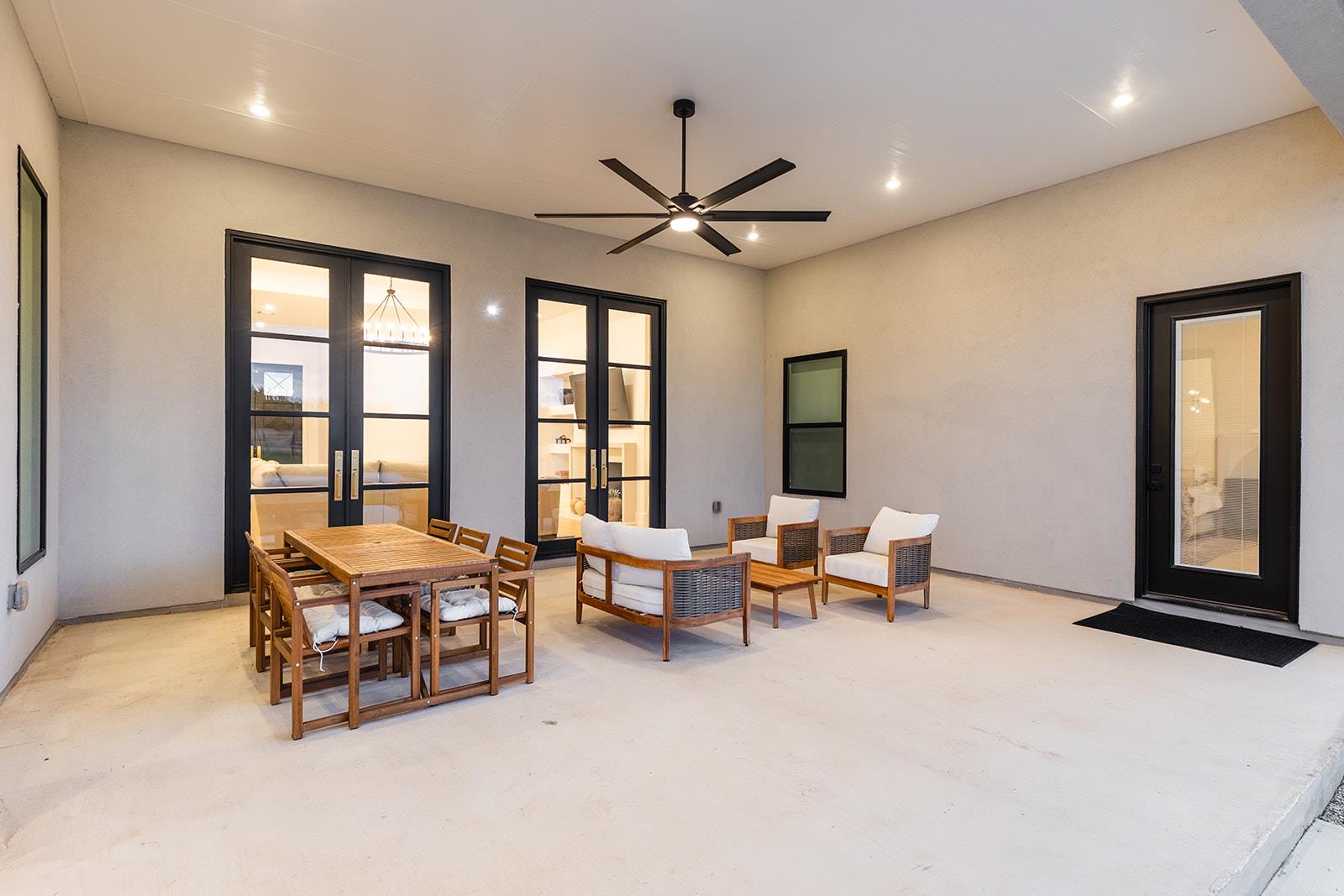 132 Blessing Ranch Estates Dr, Liberty Hill, TX 78642