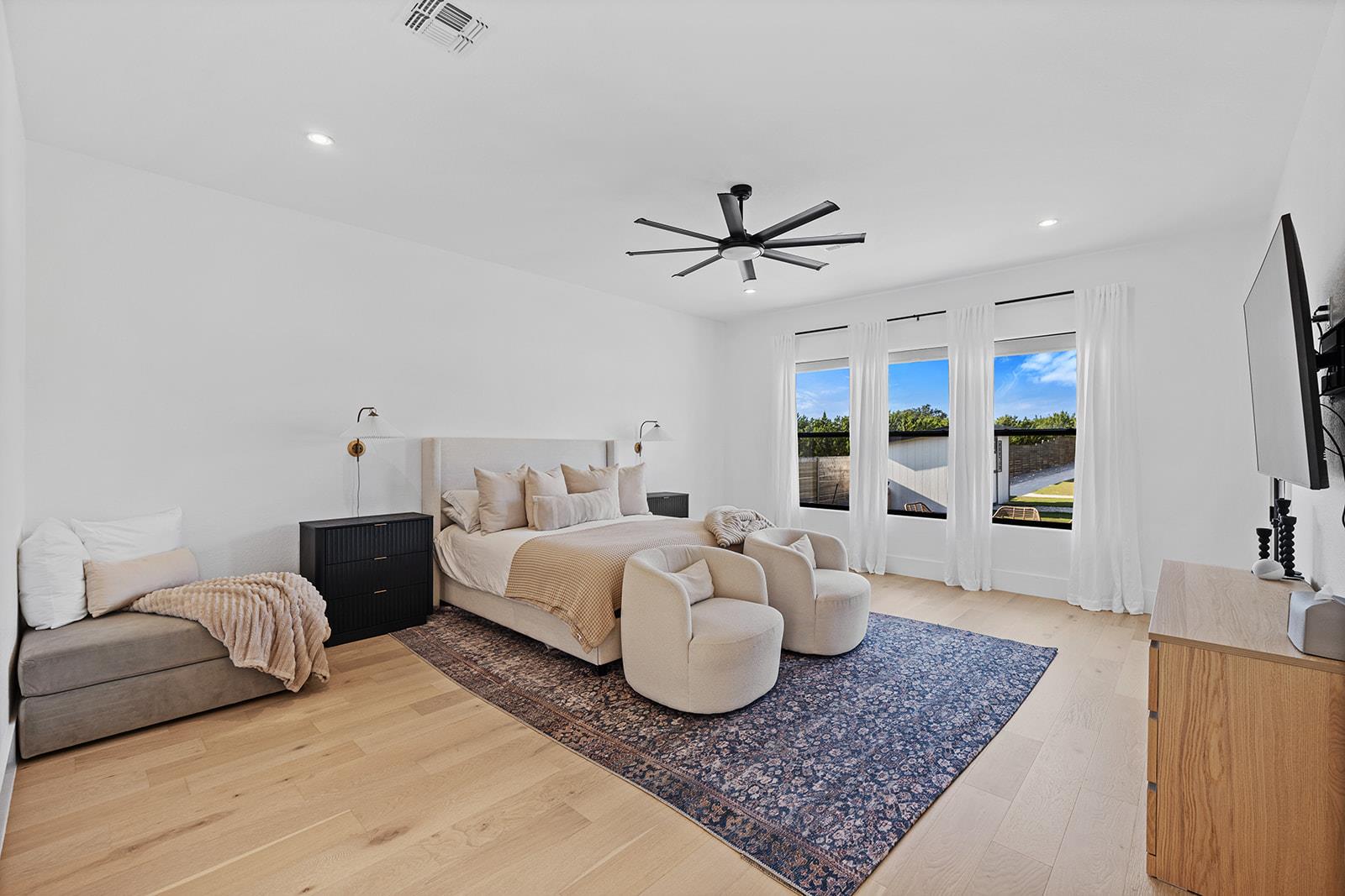 132 Blessing Ranch Estates Dr, Liberty Hill, TX 78642