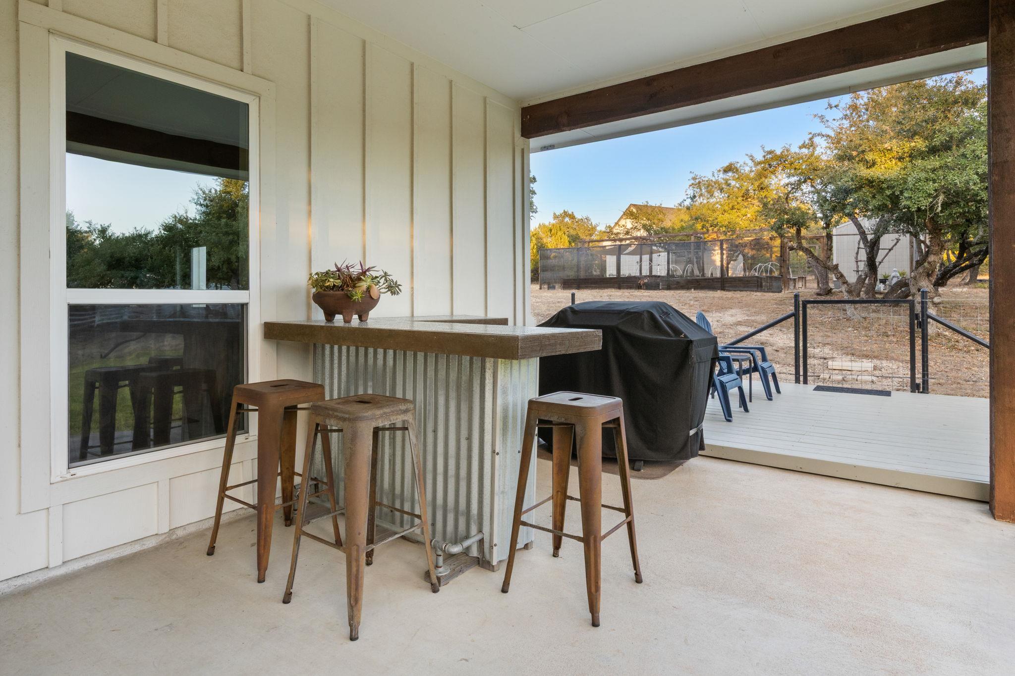 1440 Deerfield Rd, Dripping Springs, TX 78620