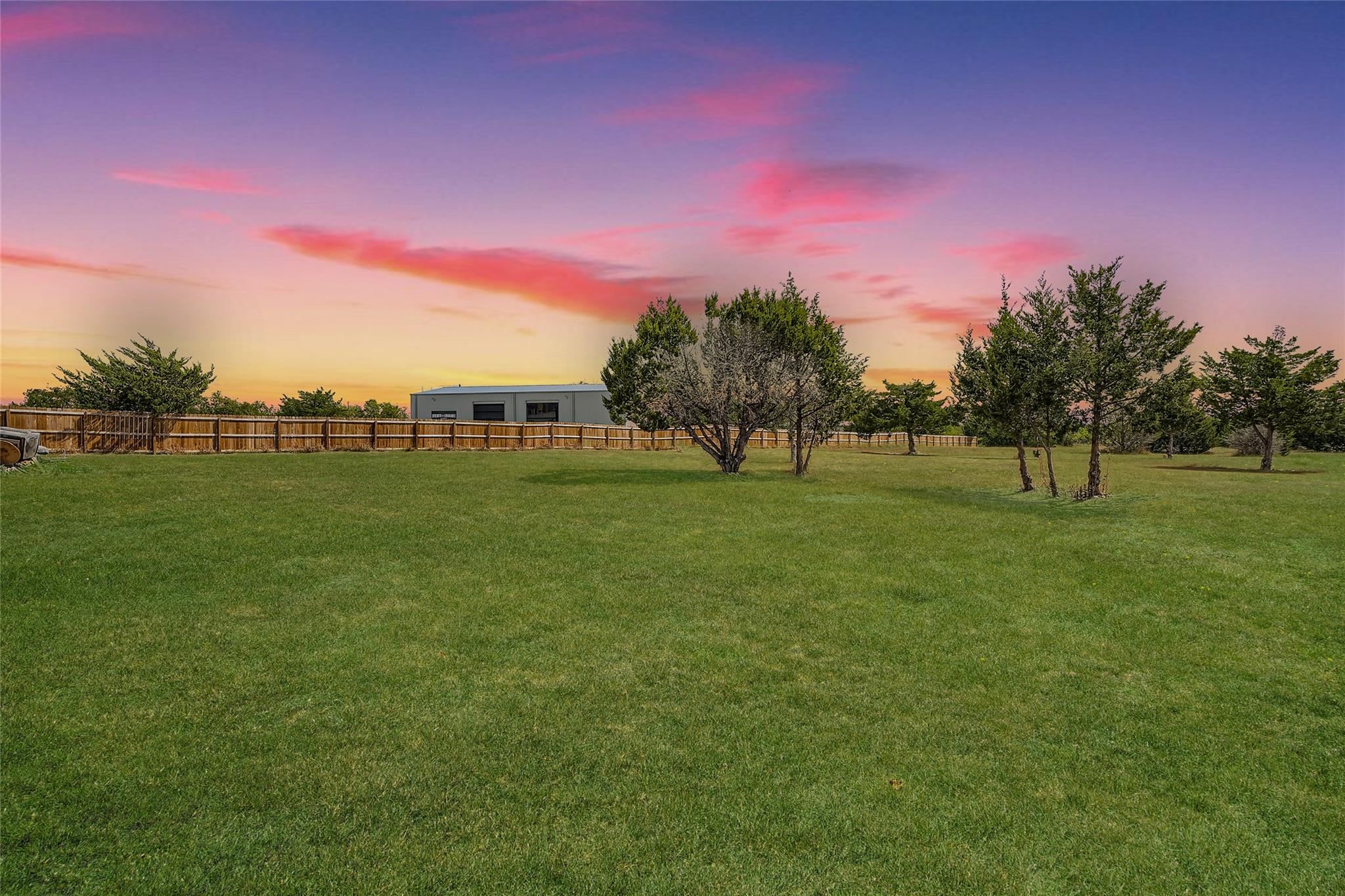 350 Williamson Rd, Kyle, TX 78640