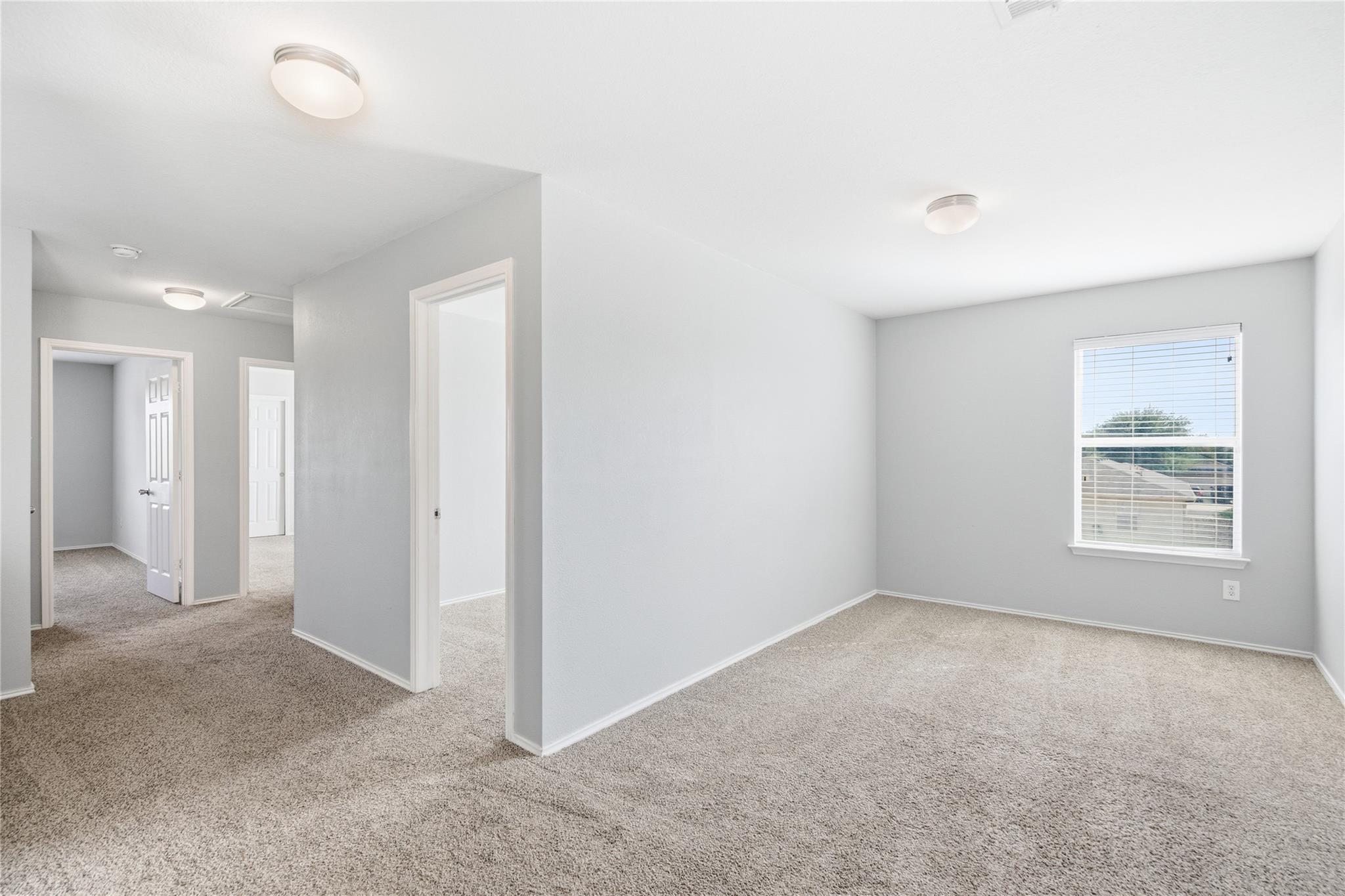 122 Mossy Rock Cv, Hutto, TX 78634