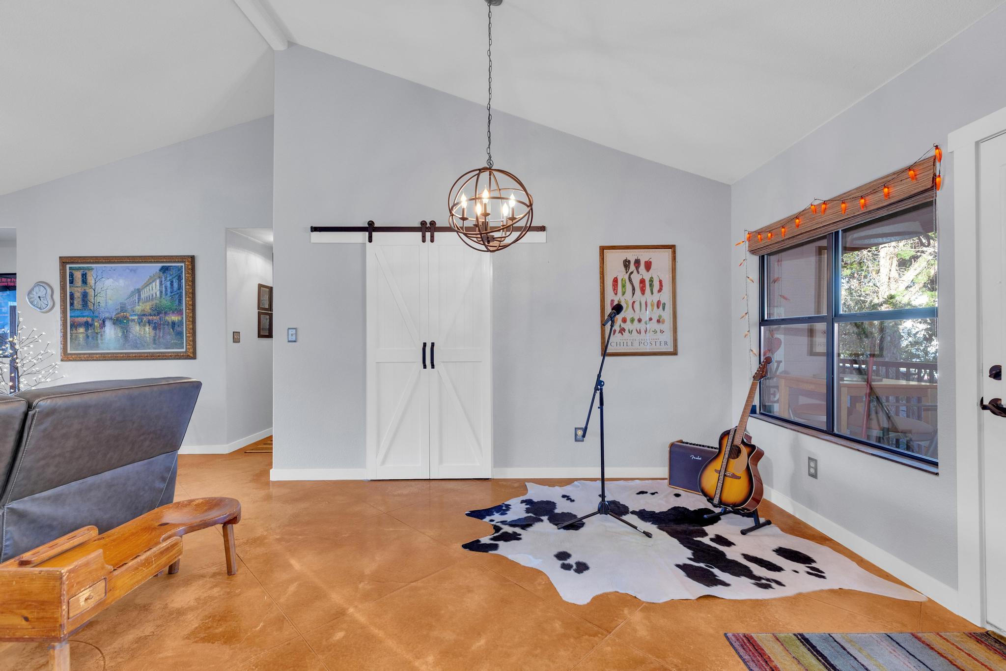 10107 George Hill Dr, Dripping Springs, TX 78620