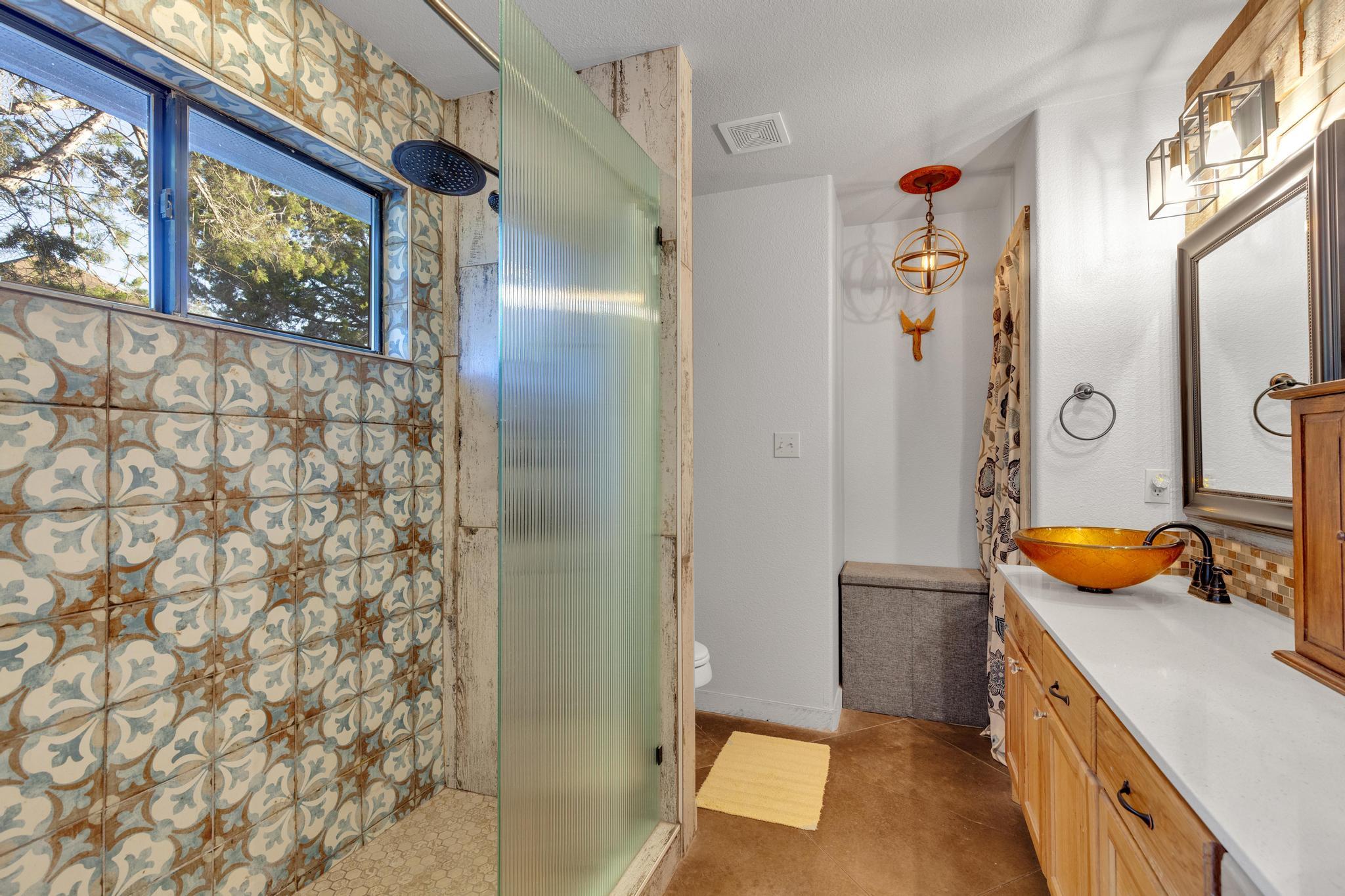 10107 George Hill Dr, Dripping Springs, TX 78620