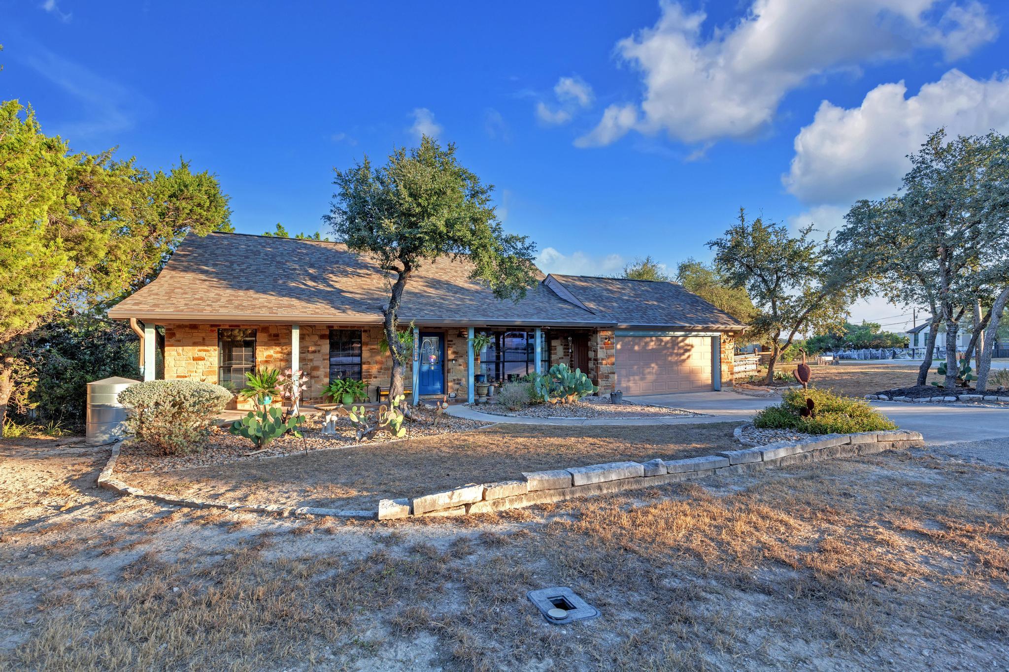 10107 George Hill Dr, Dripping Springs, TX 78620