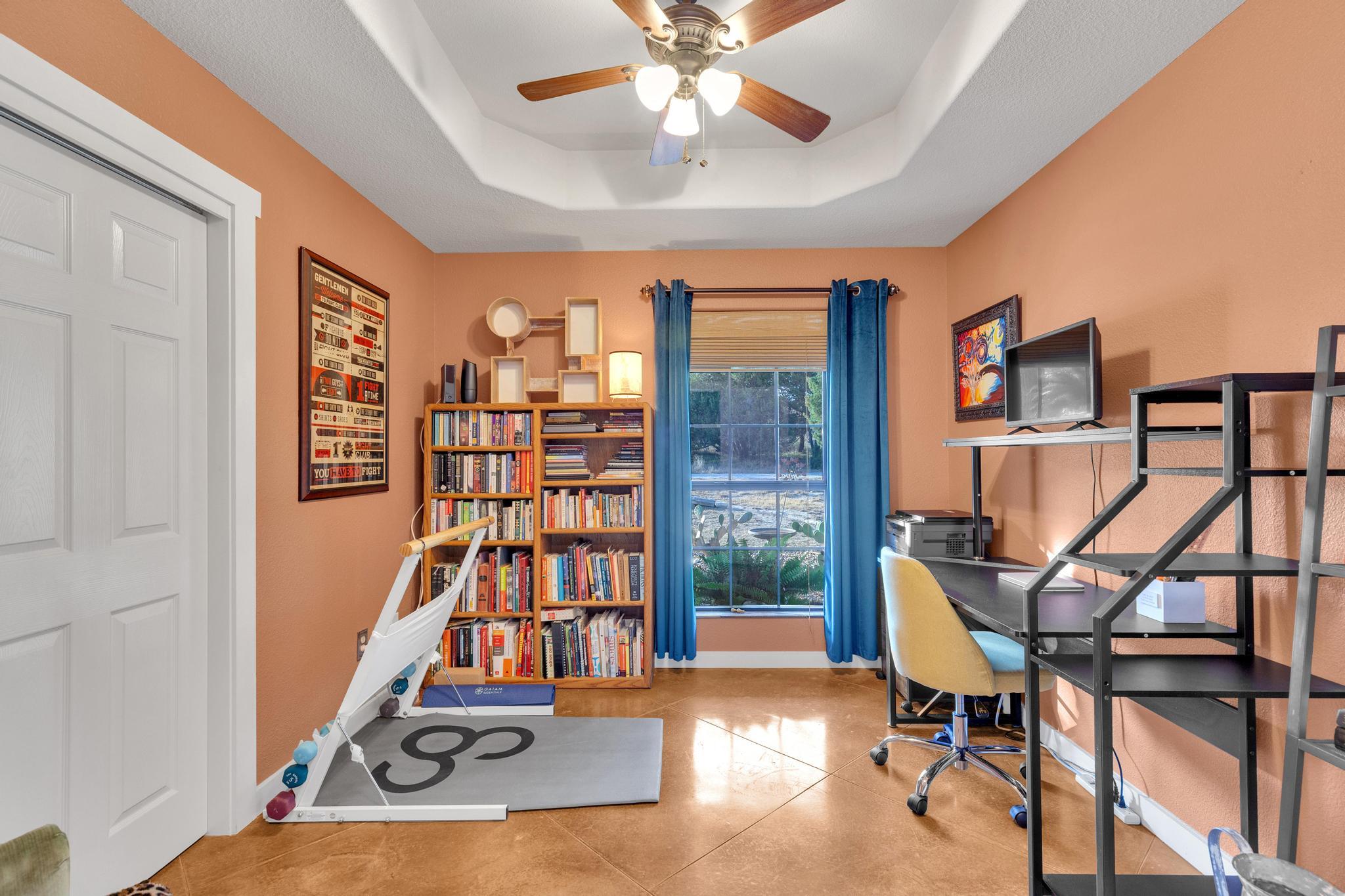 10107 George Hill Dr, Dripping Springs, TX 78620