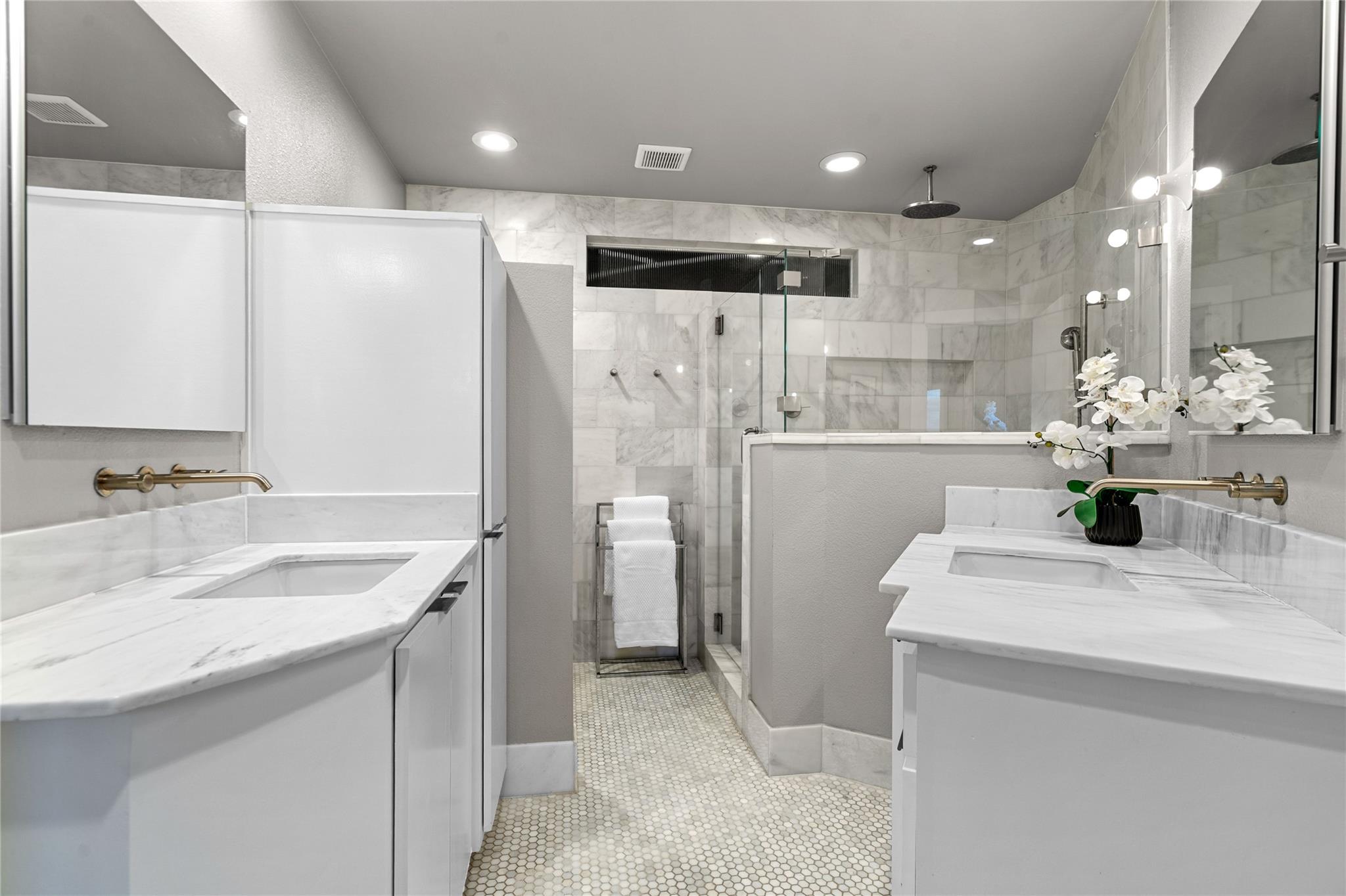 1118 Gillespie Pl, Austin, TX 78704