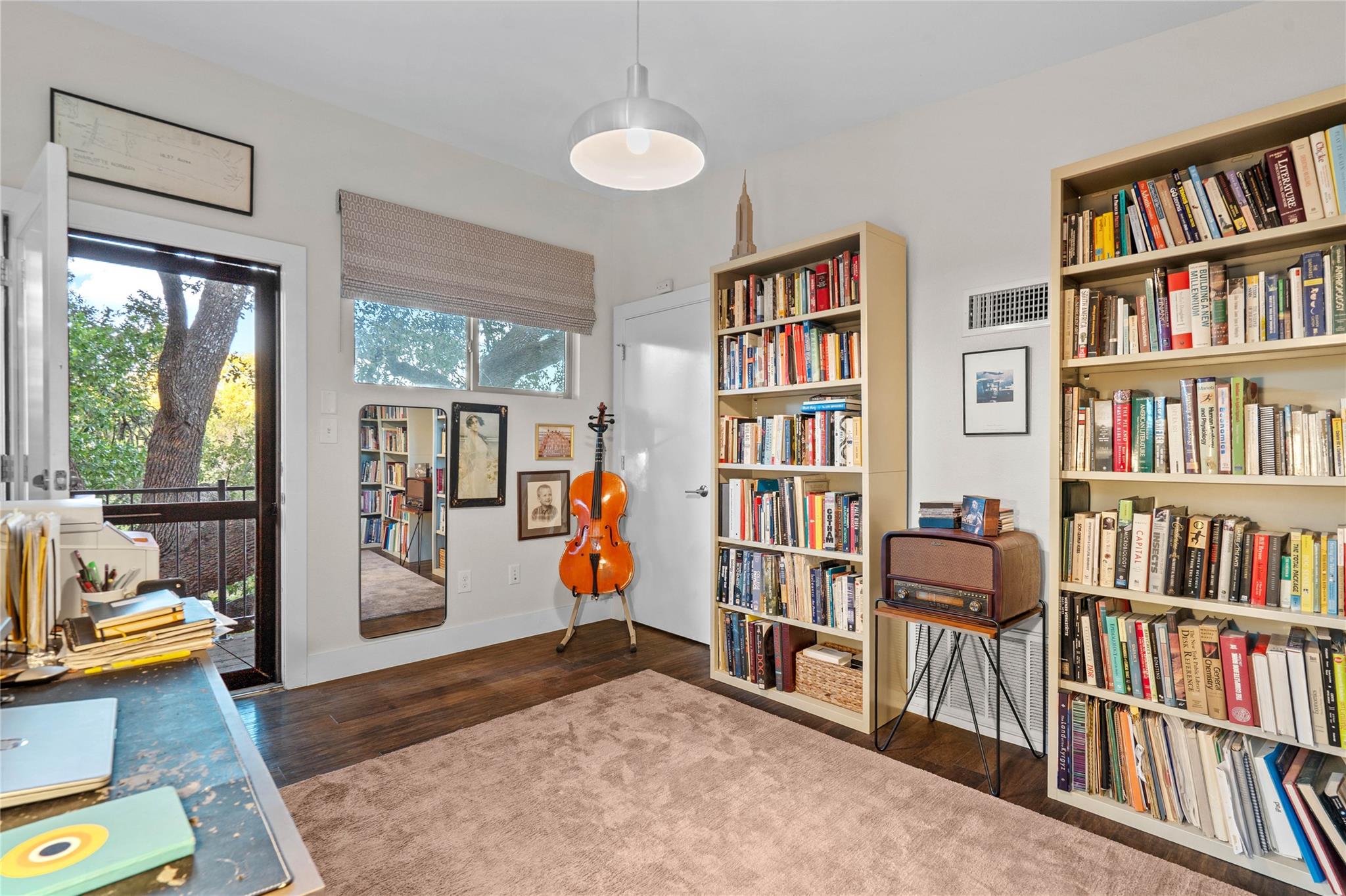 1118 Gillespie Pl, Austin, TX 78704