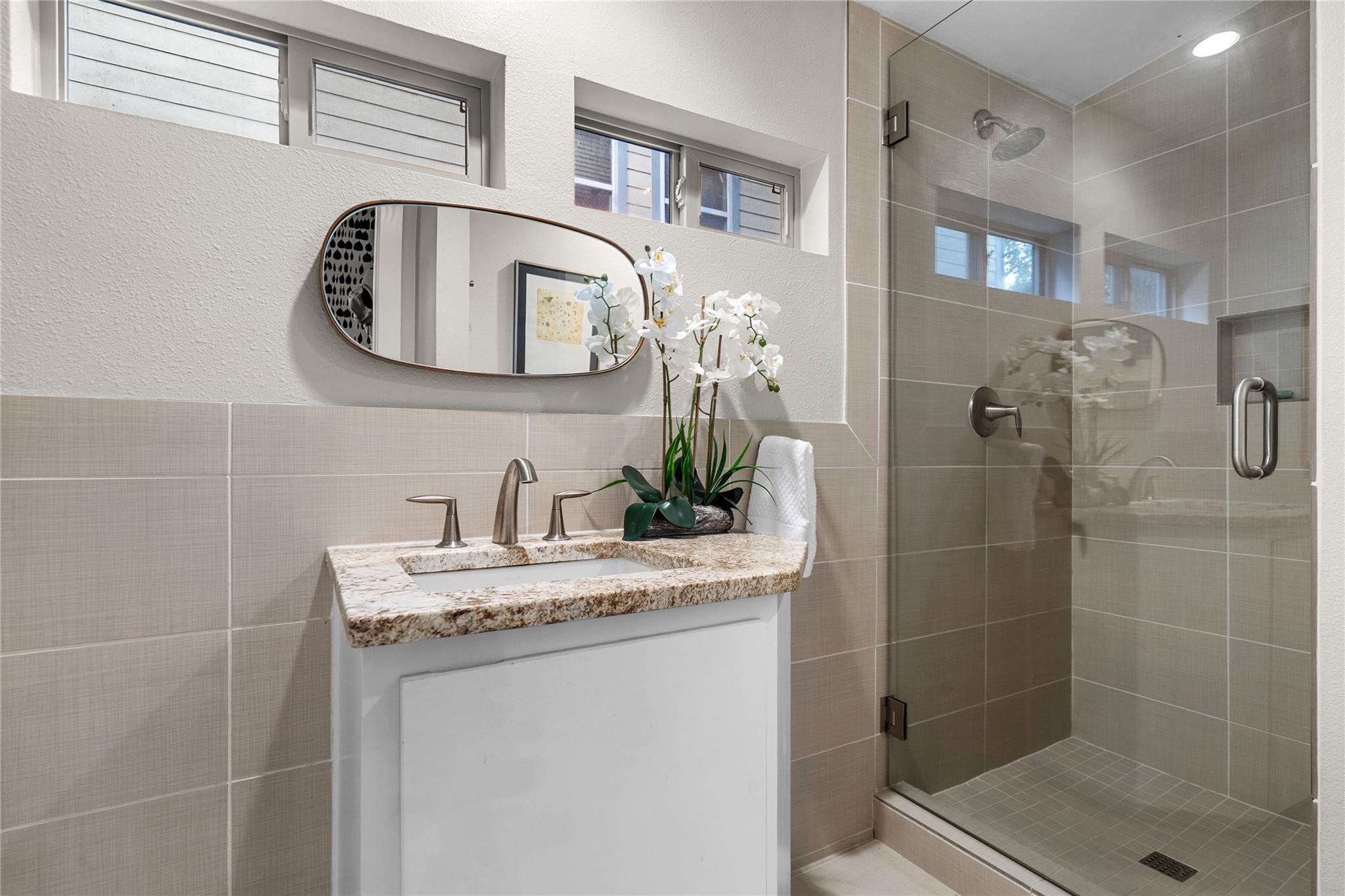 1118 Gillespie Pl, Austin, TX 78704