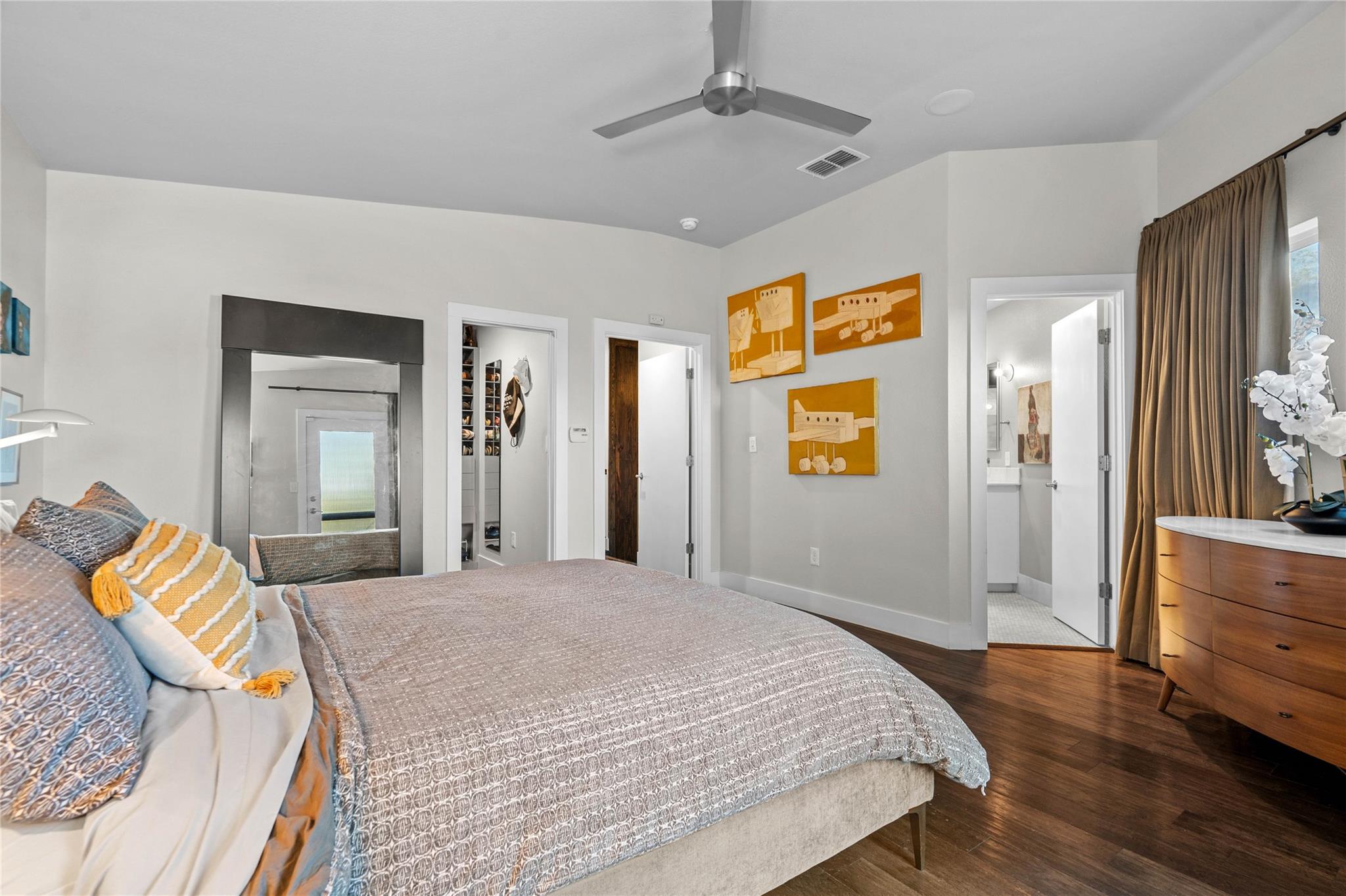 1118 Gillespie Pl, Austin, TX 78704