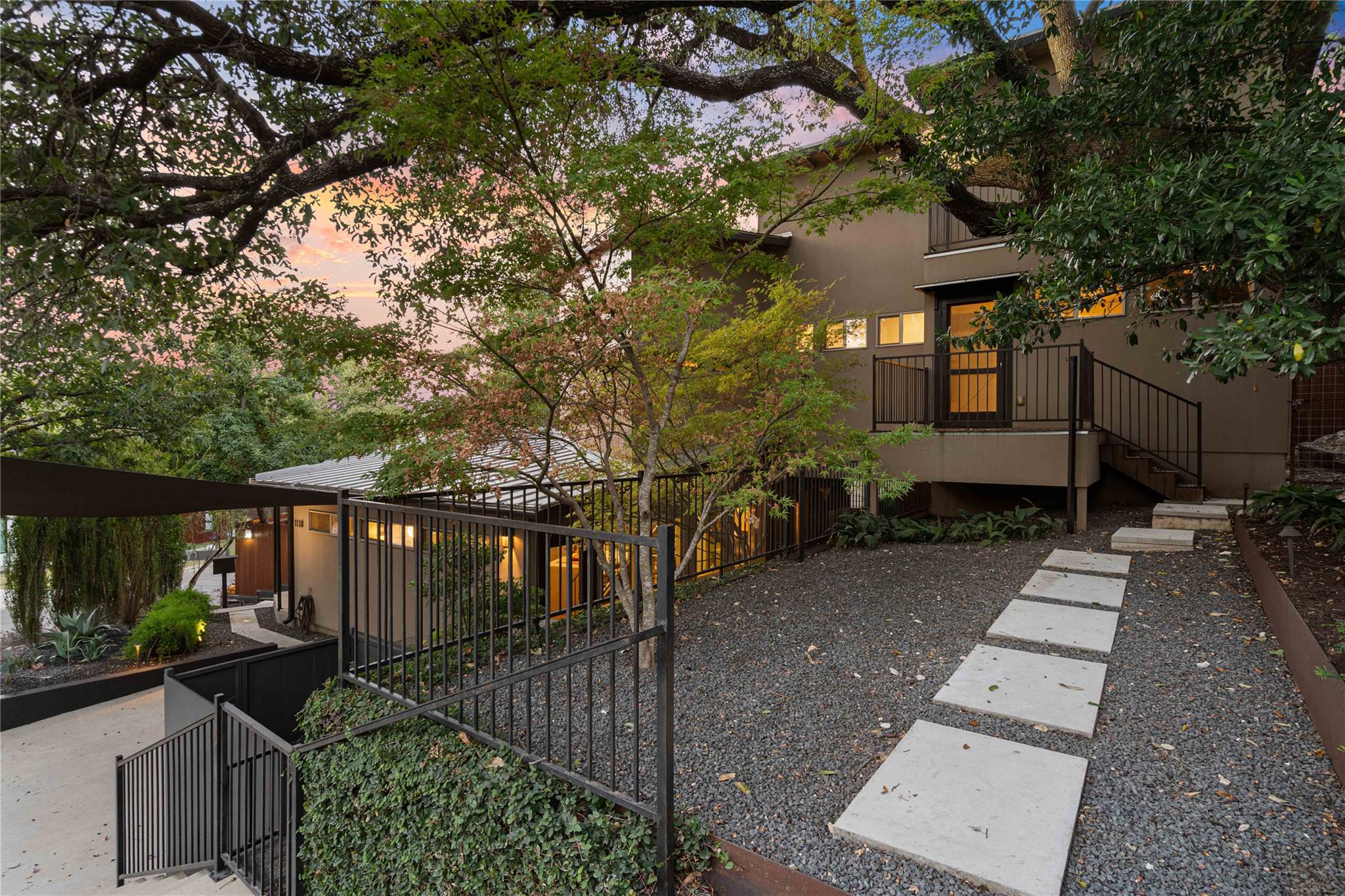 1118 Gillespie Pl, Austin, TX 78704