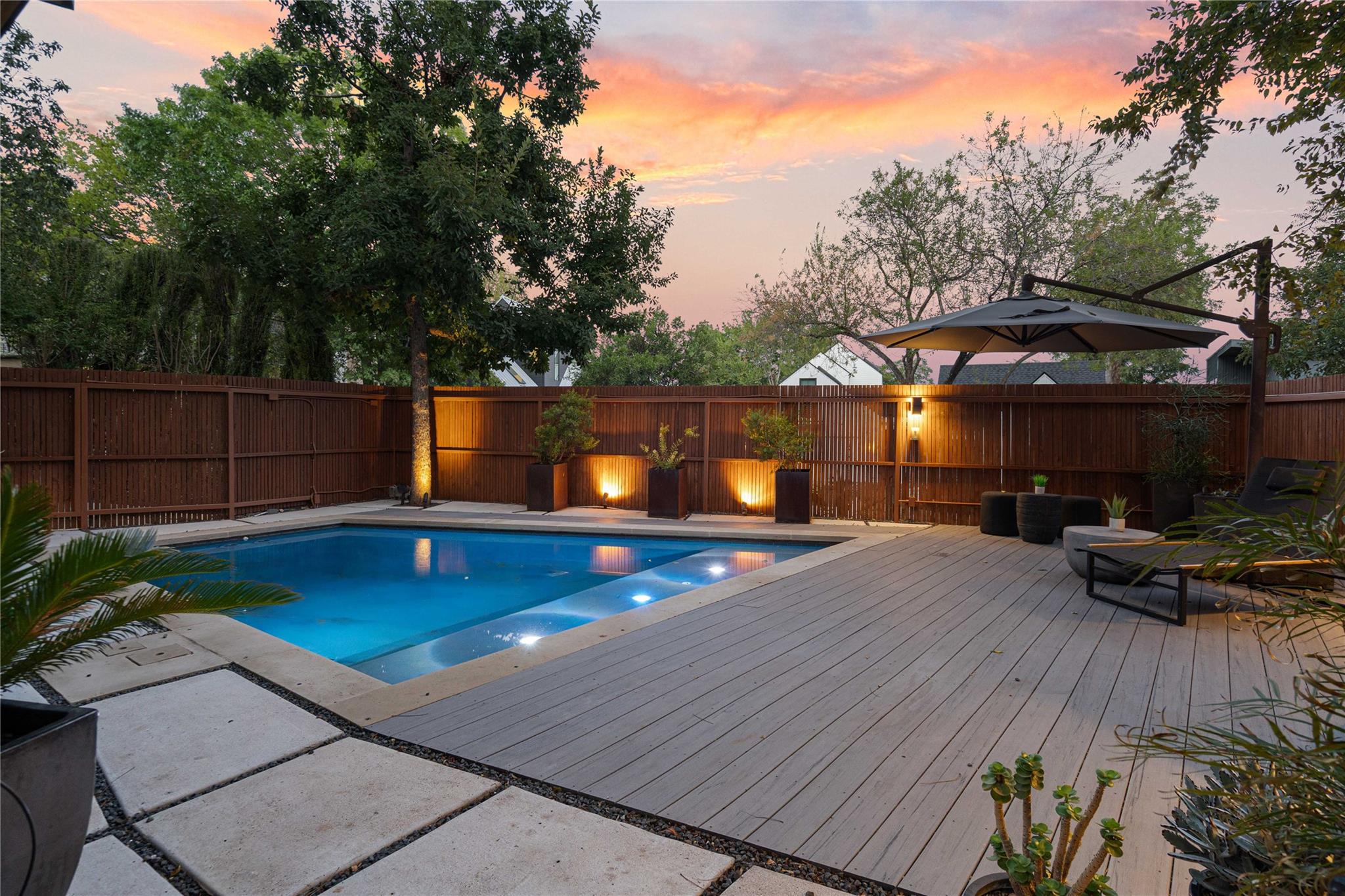 1118 Gillespie Pl, Austin, TX 78704