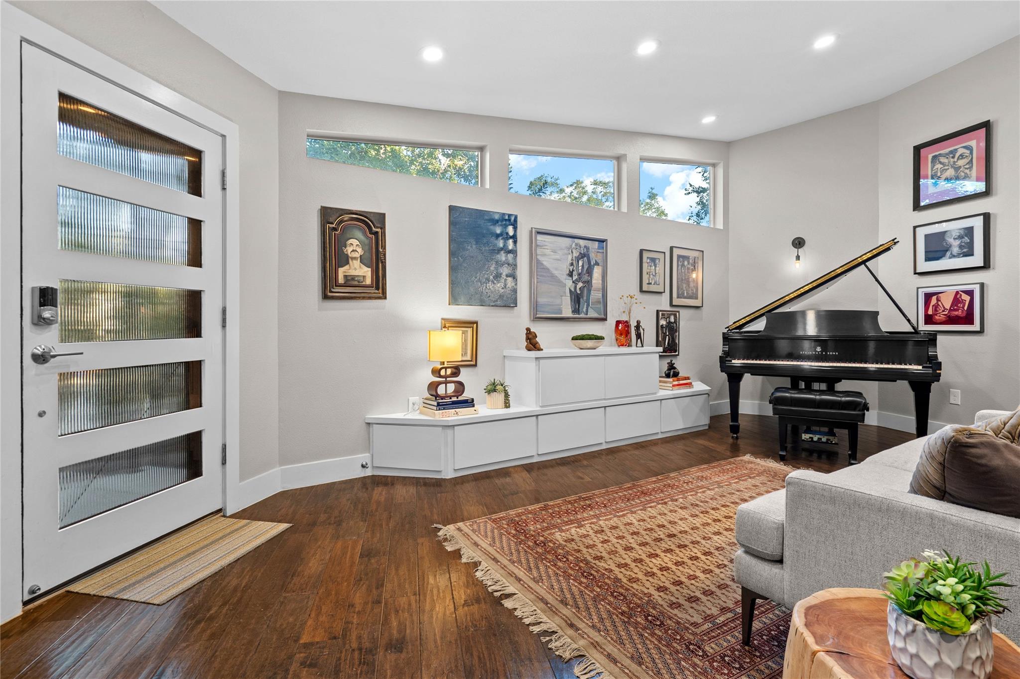 1118 Gillespie Pl, Austin, TX 78704