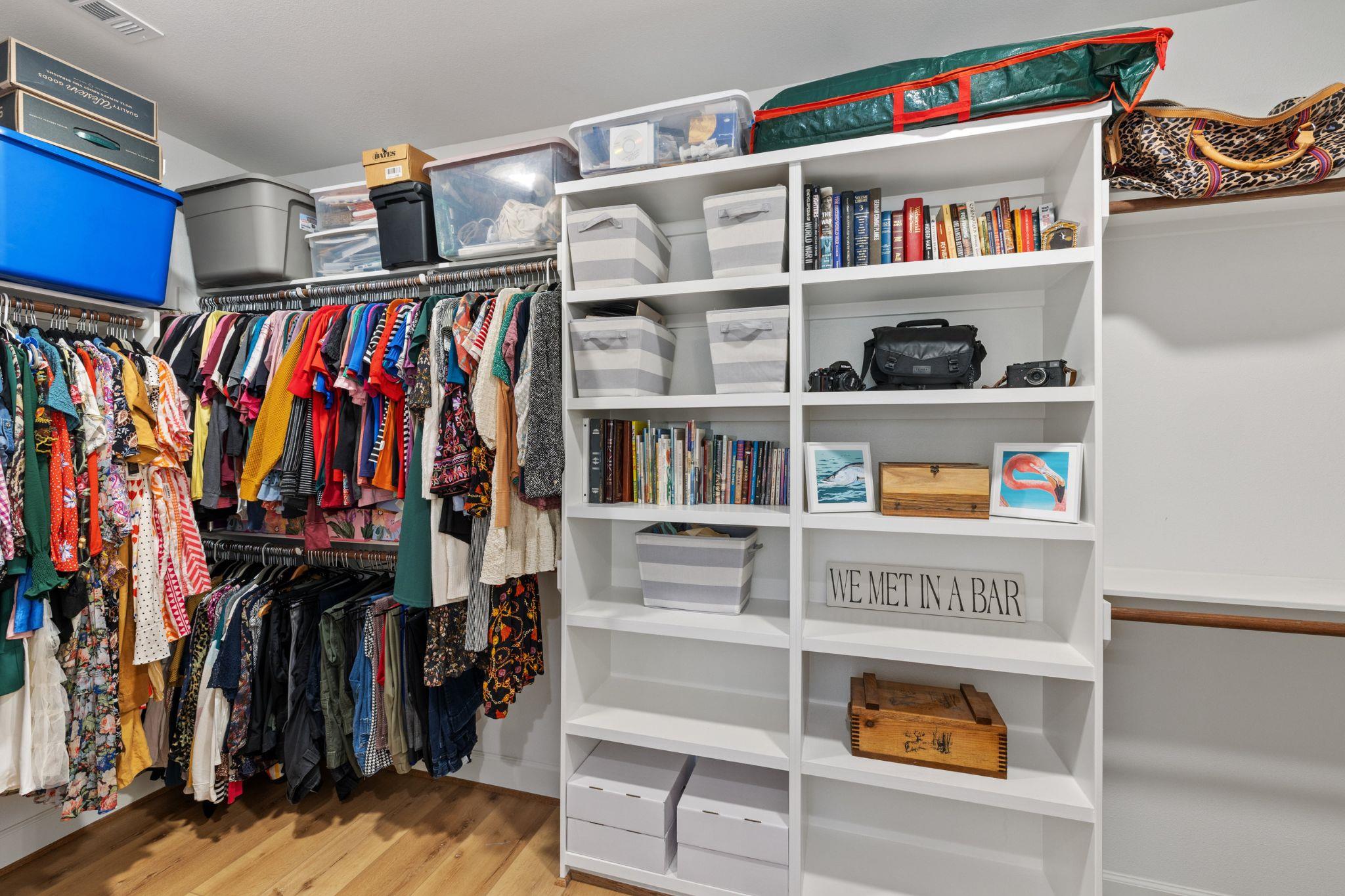 114 Winding Oak Dr, Johnson City, TX 78636