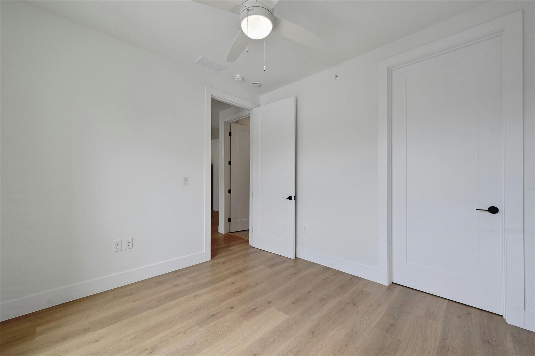 1701 Simond Ave # 328, Austin, TX 78723