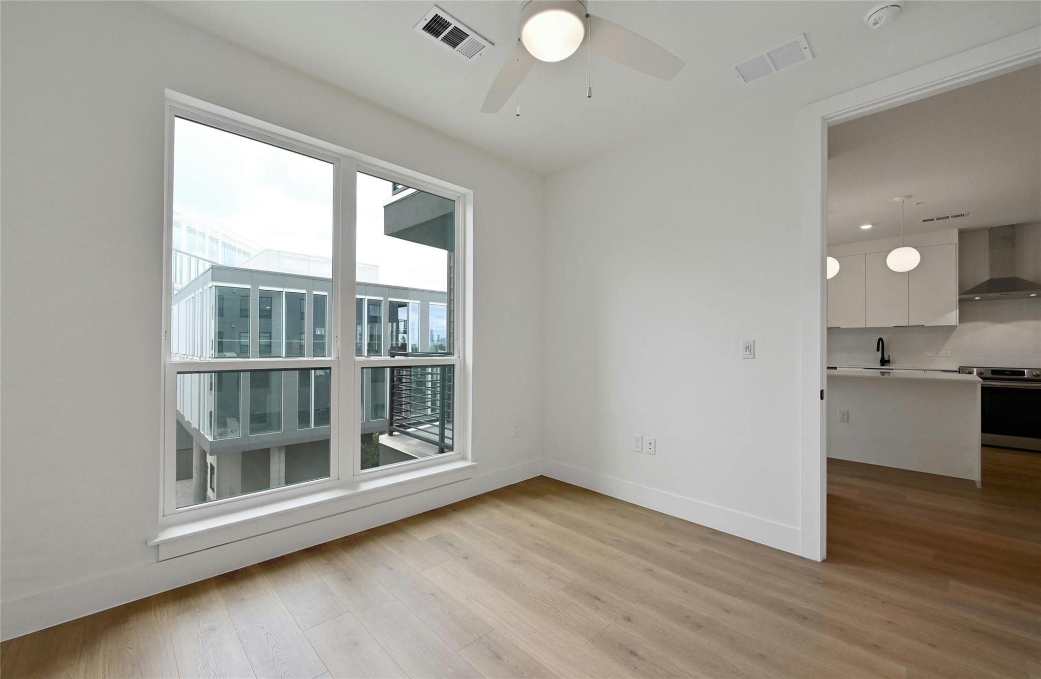 1701 Simond Ave # 328, Austin, TX 78723