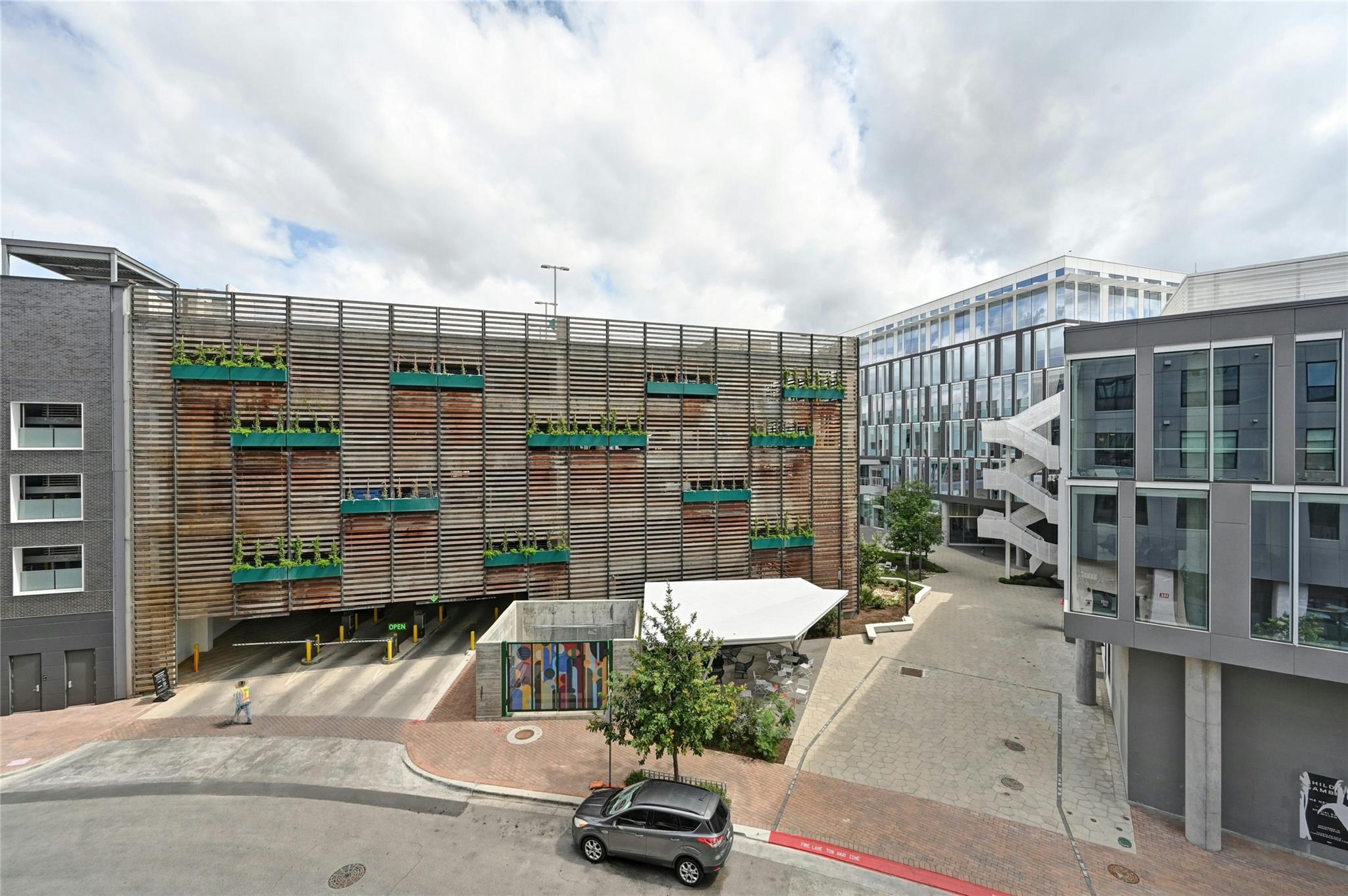 1701 Simond Ave # 328, Austin, TX 78723