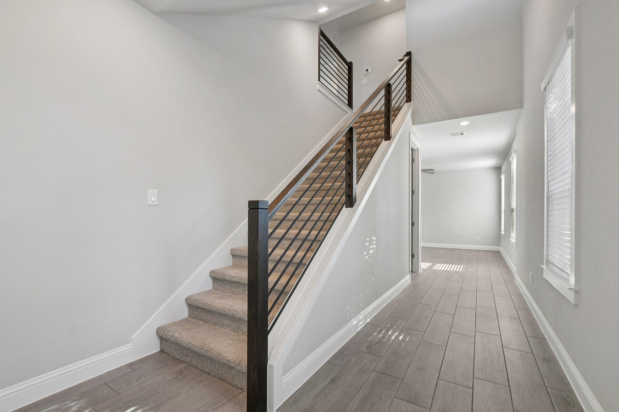 2605 Sam Bass Rd # 111, Round Rock, TX 78681