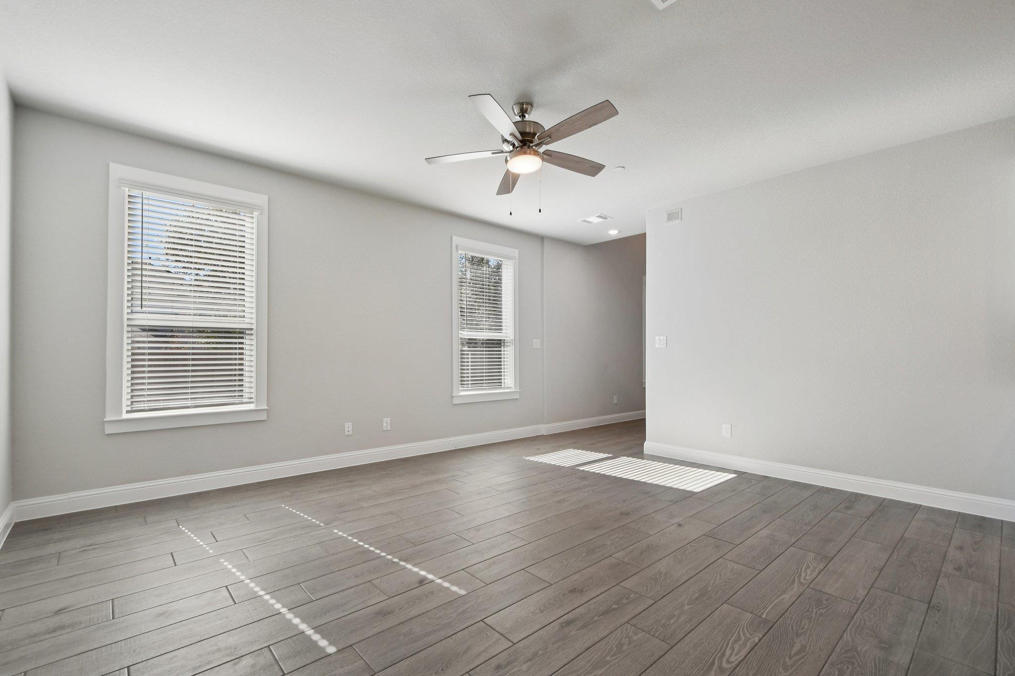 2605 Sam Bass Rd # 111, Round Rock, TX 78681