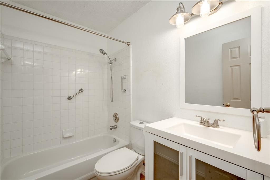 3807 Eagles Nest St, Round Rock, TX 78665