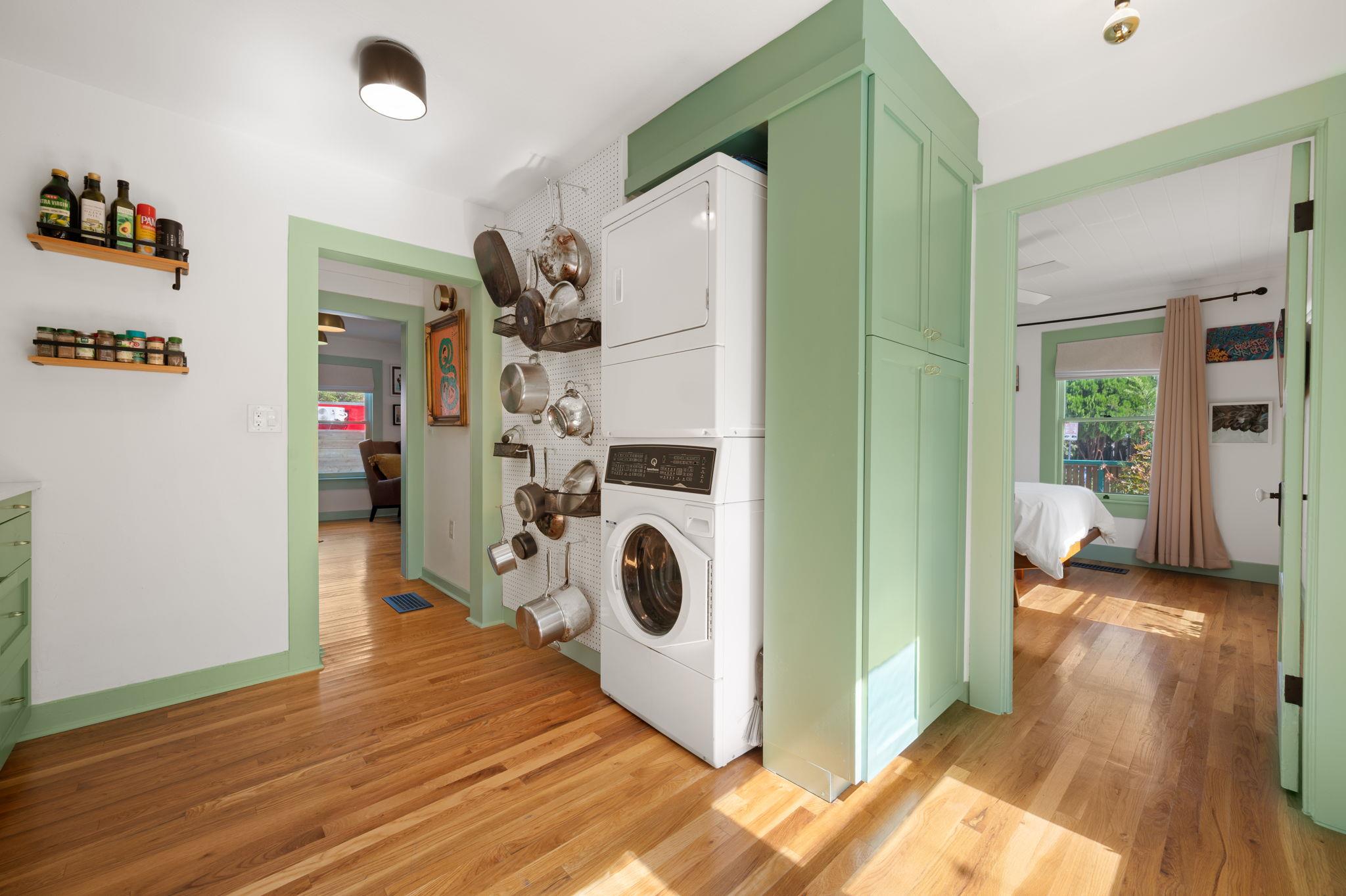 96 Lynn, Austin, TX 78702