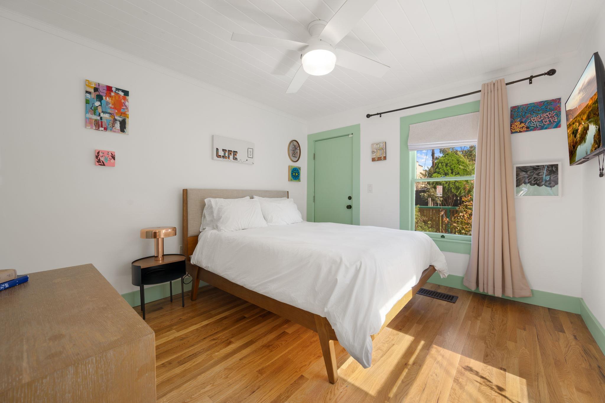 96 Lynn, Austin, TX 78702