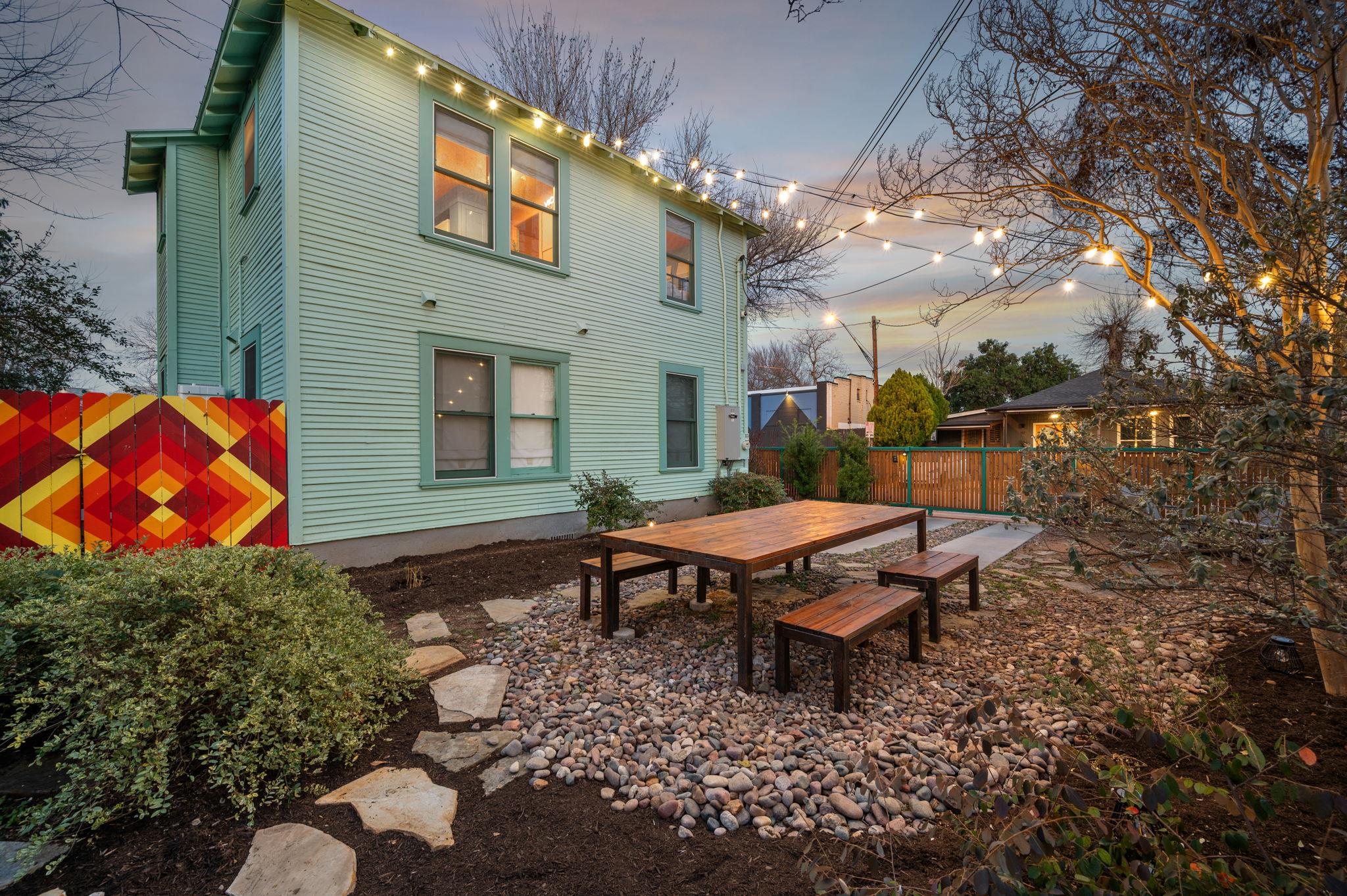 96 Lynn, Austin, TX 78702