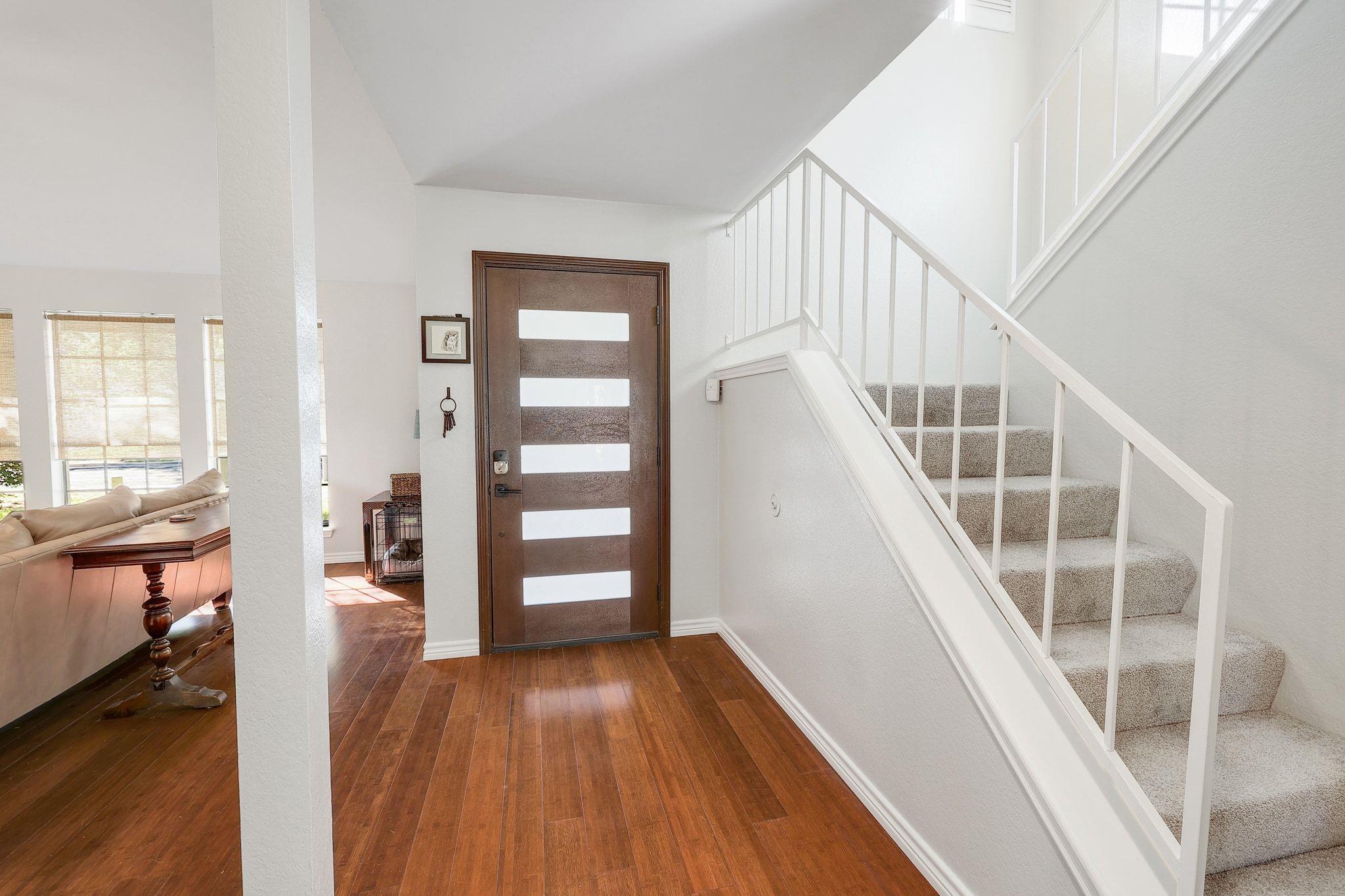 9006 Frostwood Trl, Austin, TX 78729