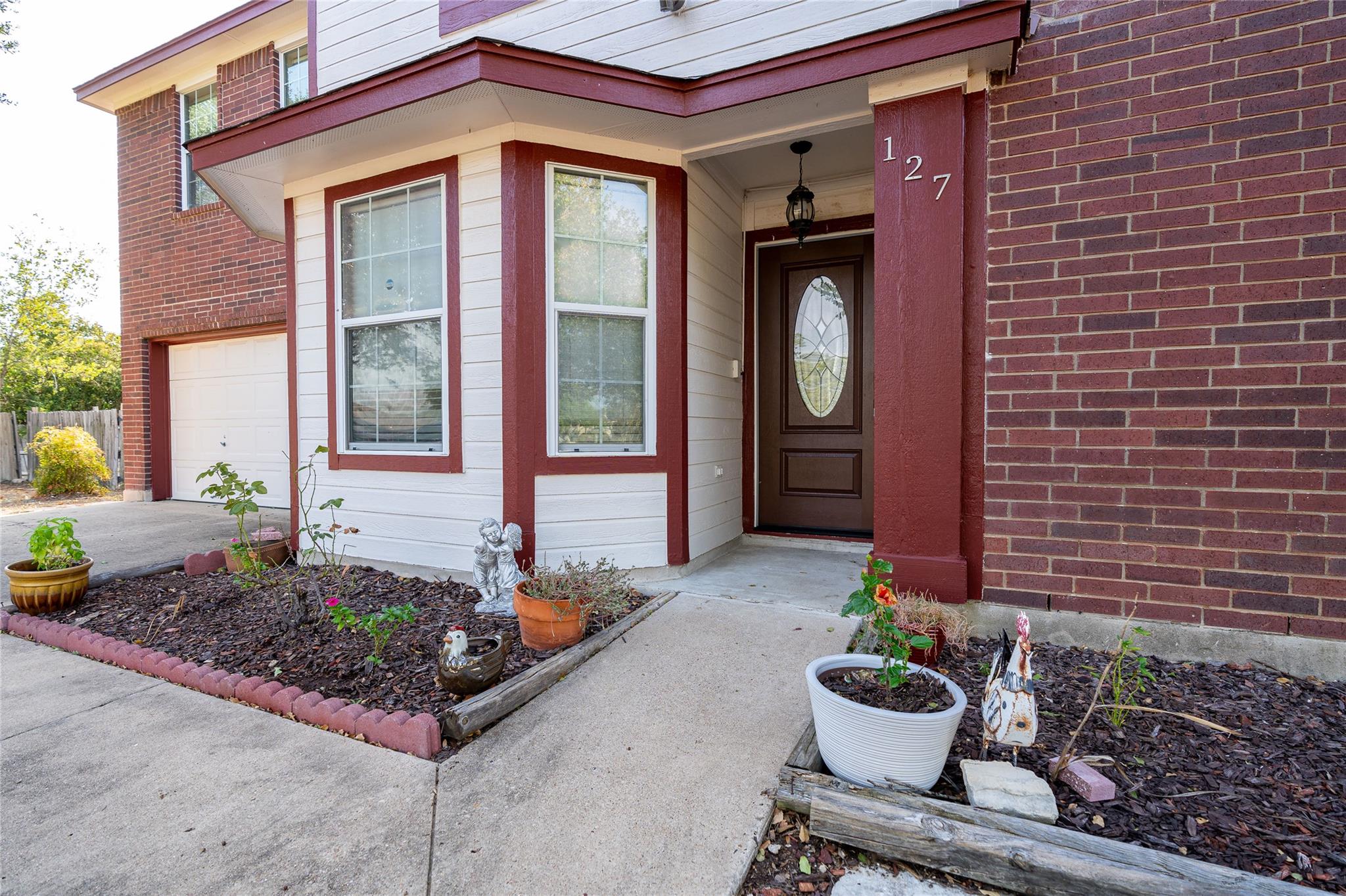 127 Meadow Way, Cedar Creek, TX 78612