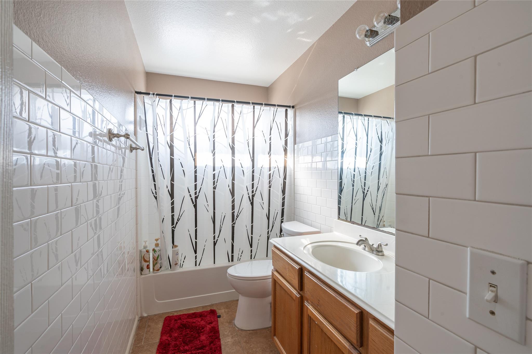 127 Meadow Way, Cedar Creek, TX 78612