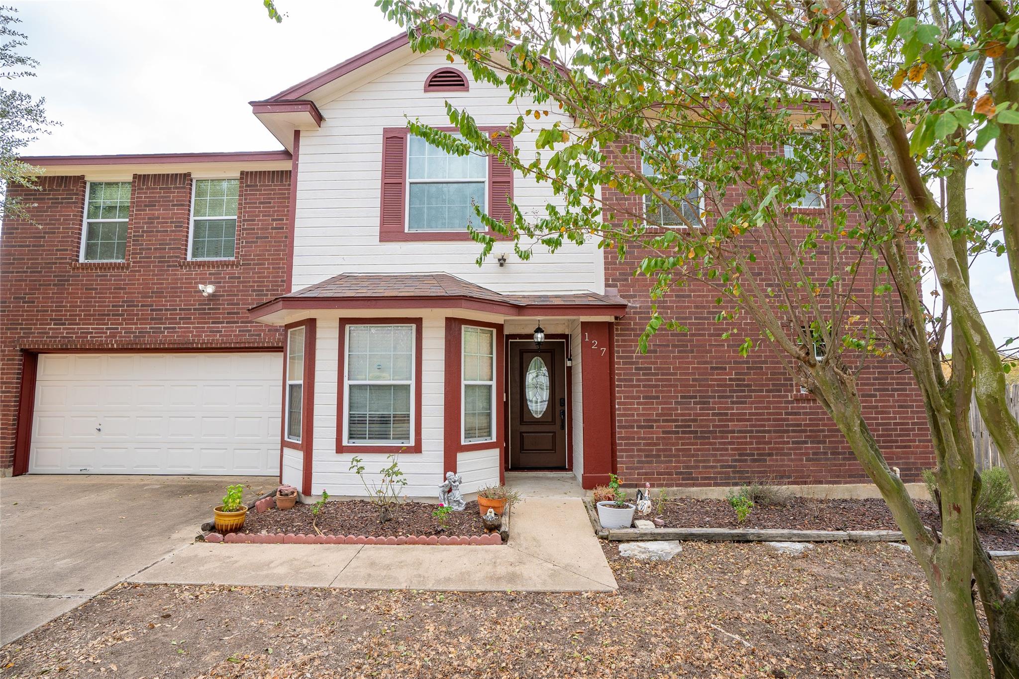 127 Meadow Way, Cedar Creek, TX 78612