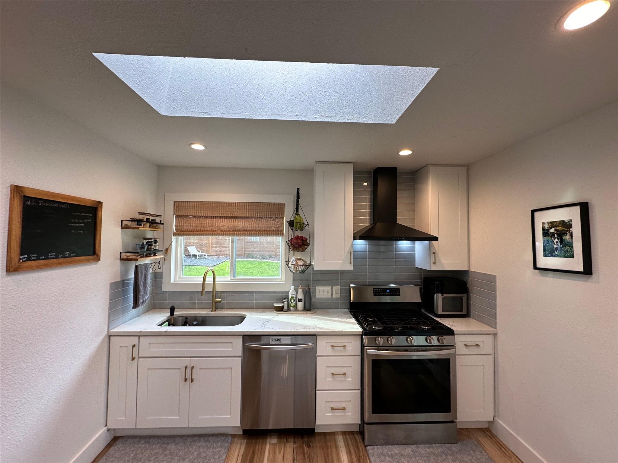 5102 Greenheart Dr, Austin, TX 78745