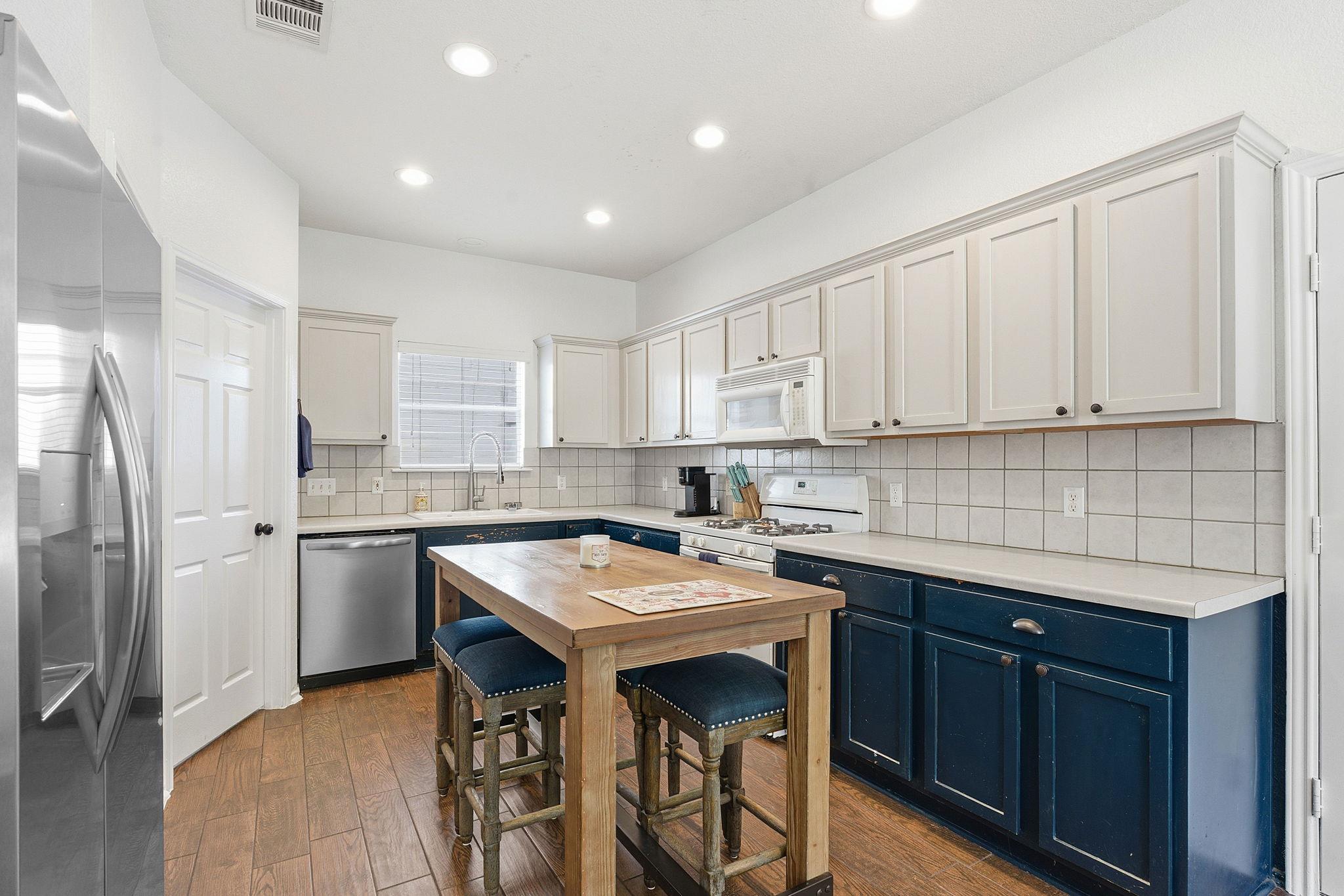 1119 Rawhide Trl, Cedar Park, TX 78613