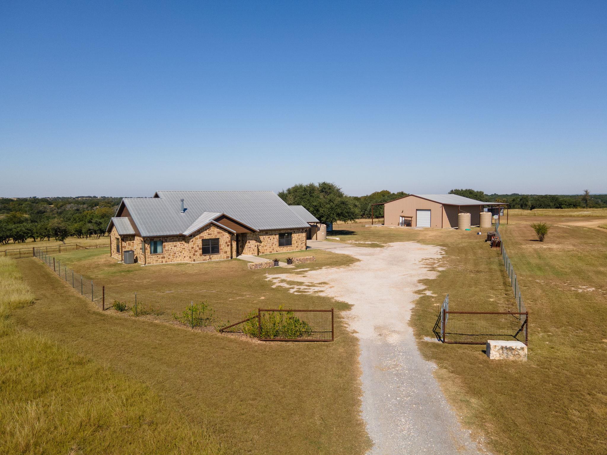 1597 County Road 176, Gatesville, TX 76528