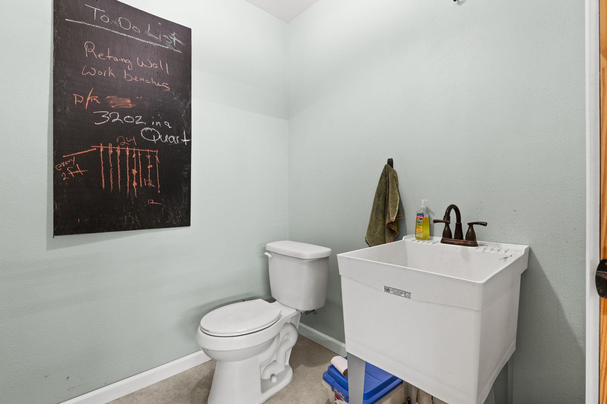 1597 County Road 176, Gatesville, TX 76528