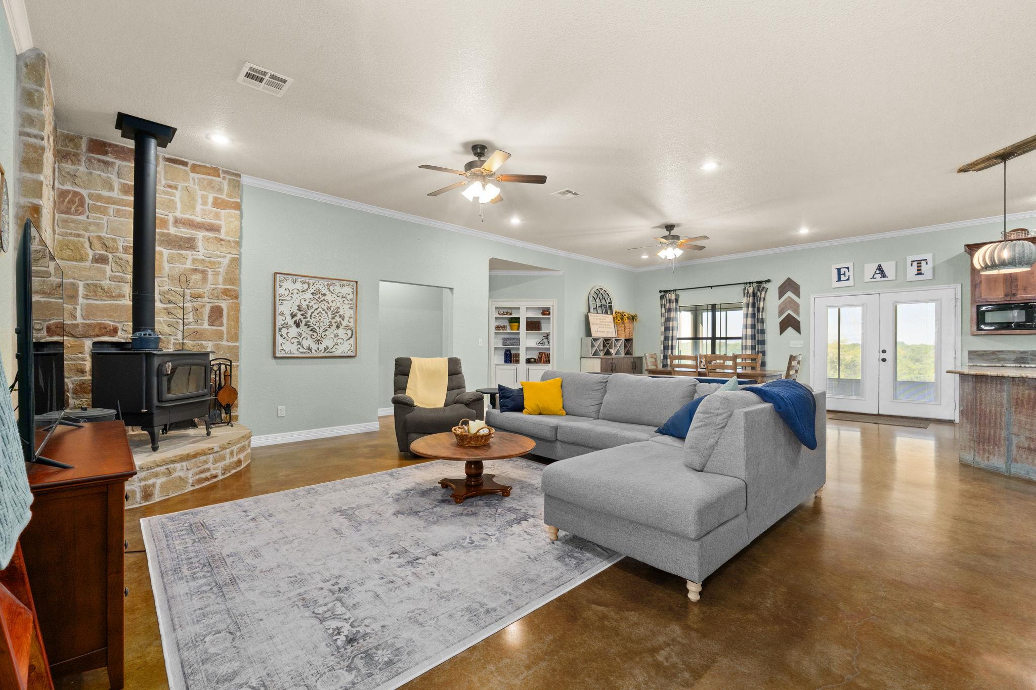 1597 County Road 176, Gatesville, TX 76528