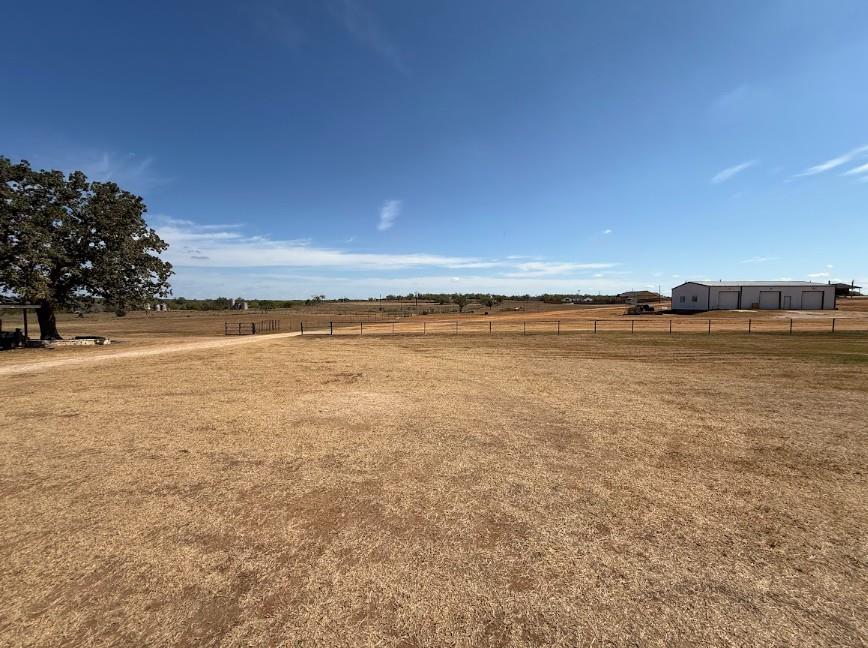 617 State Highway 123 N, Stockdale, TX 78160