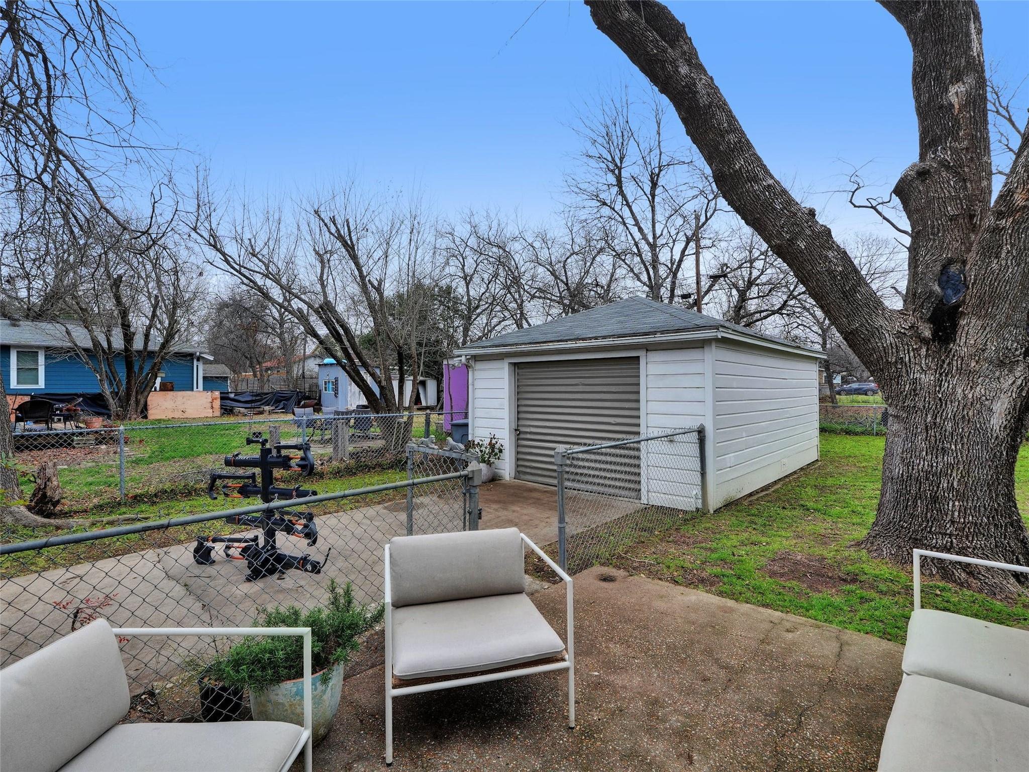 1206 Madison Ave, Austin, TX 78757