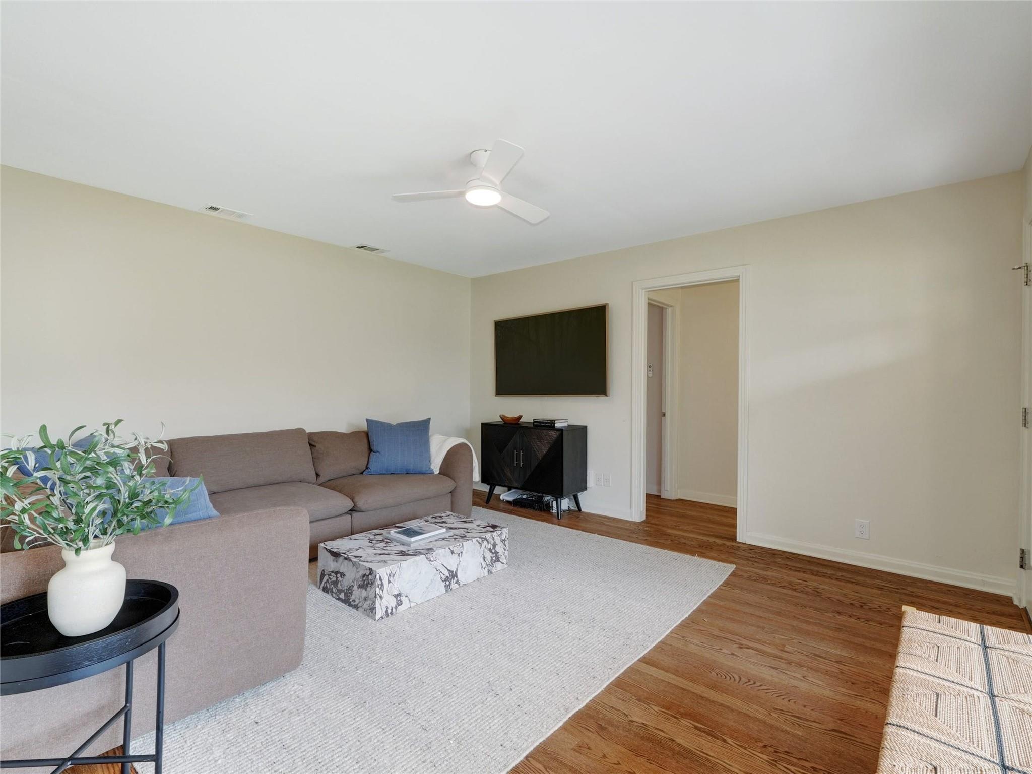 1206 Madison Ave, Austin, TX 78757