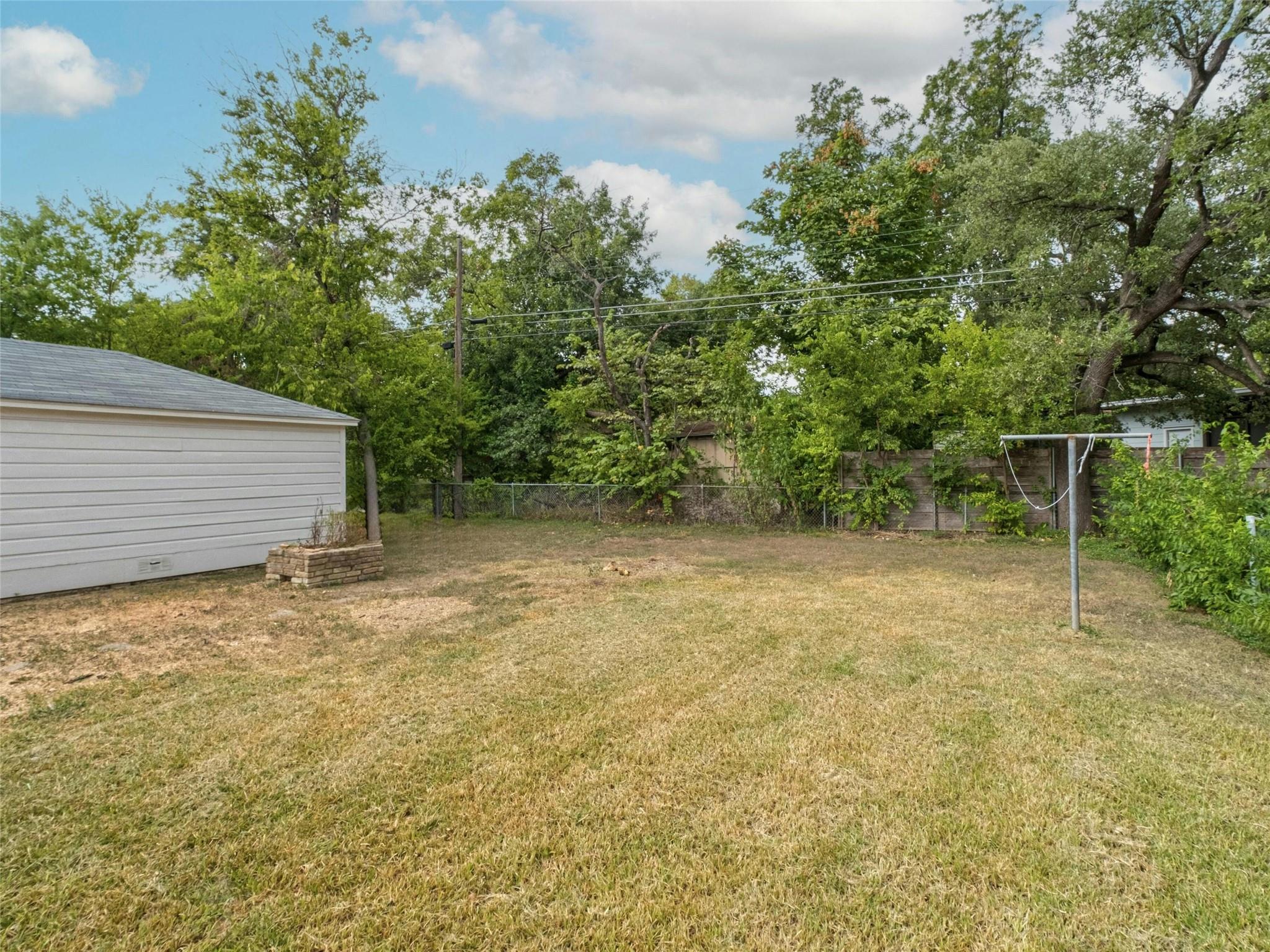 1206 Madison Ave, Austin, TX 78757