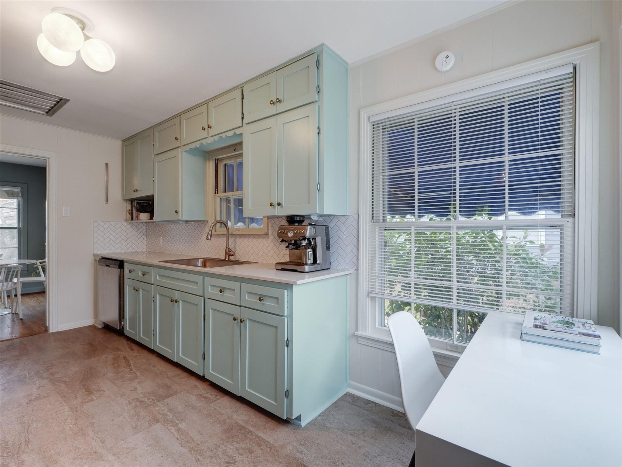 1206 Madison Ave, Austin, TX 78757